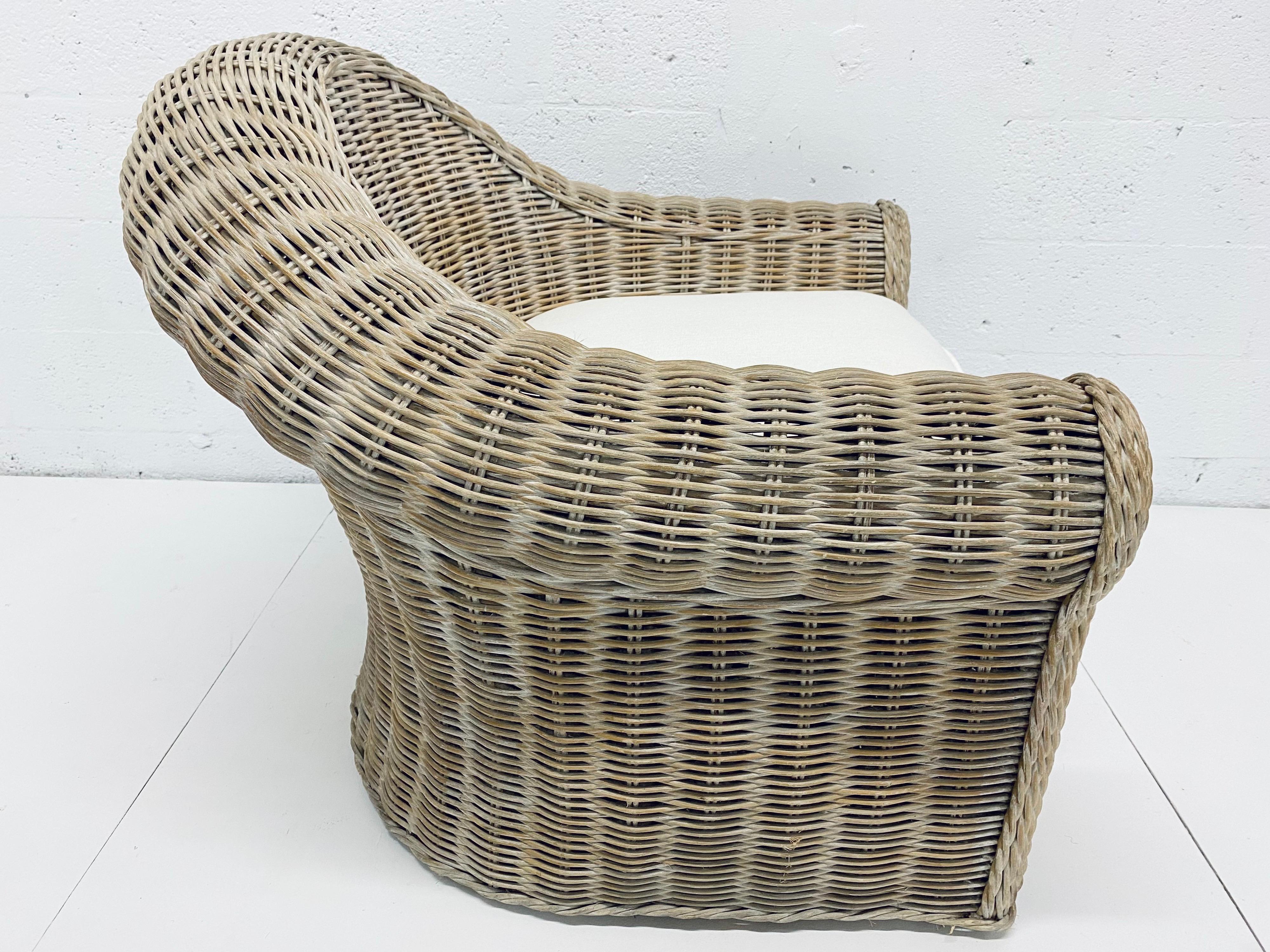 Unknown Midcentury Woven Reed Lounge Chair with New White Cotton Linen Upholstery For Sale