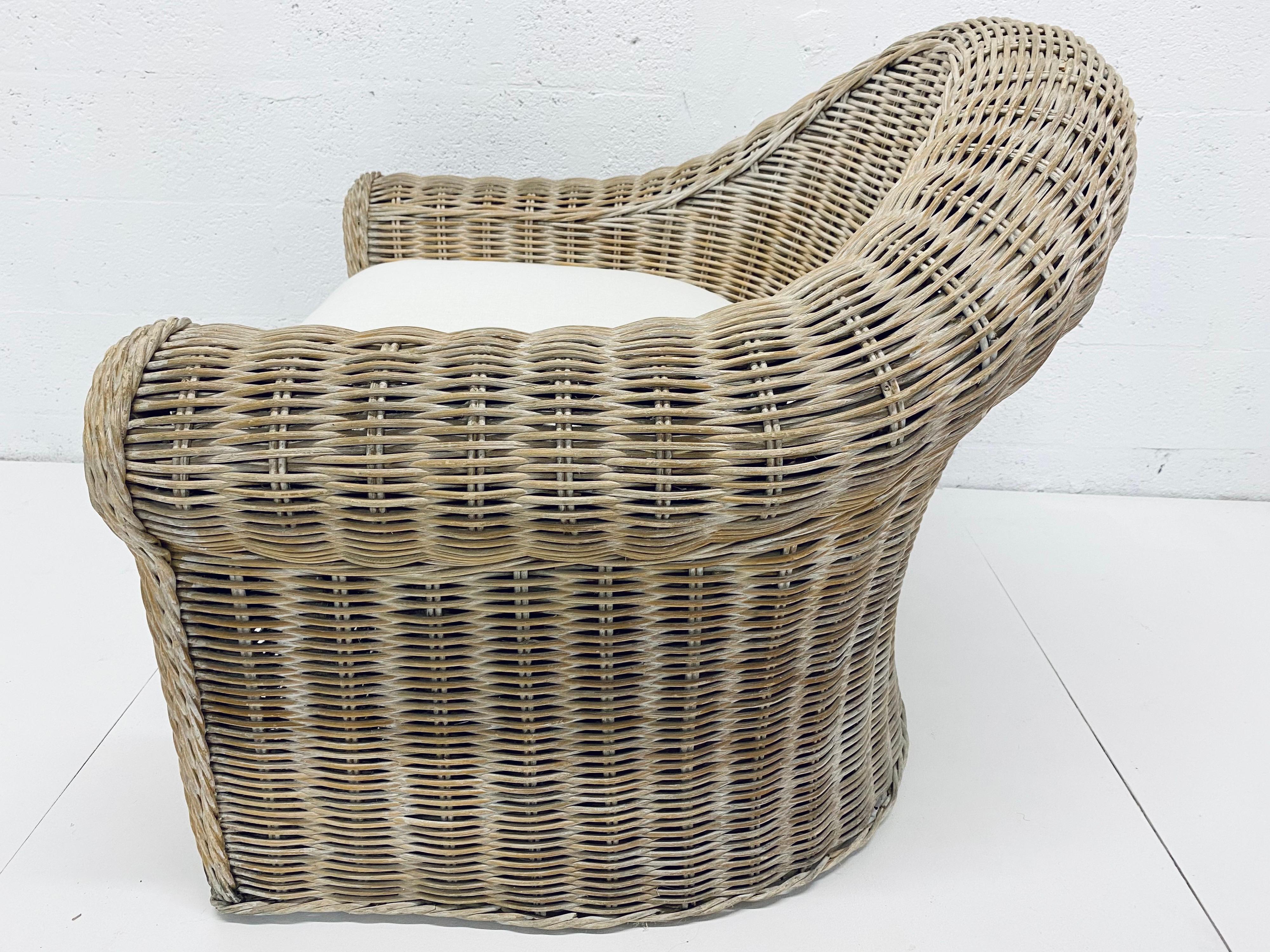 Late 20th Century Midcentury Woven Reed Lounge Chair with New White Cotton Linen Upholstery For Sale