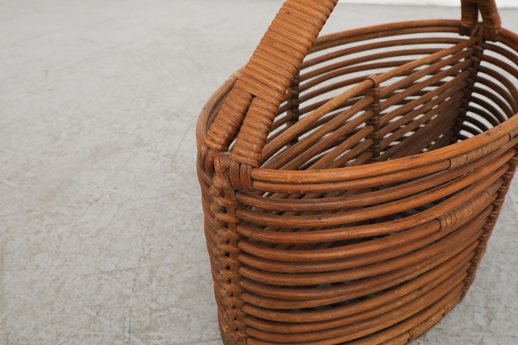 Mid-Century Woven Willow Basket or Magazine Rack For Sale 7