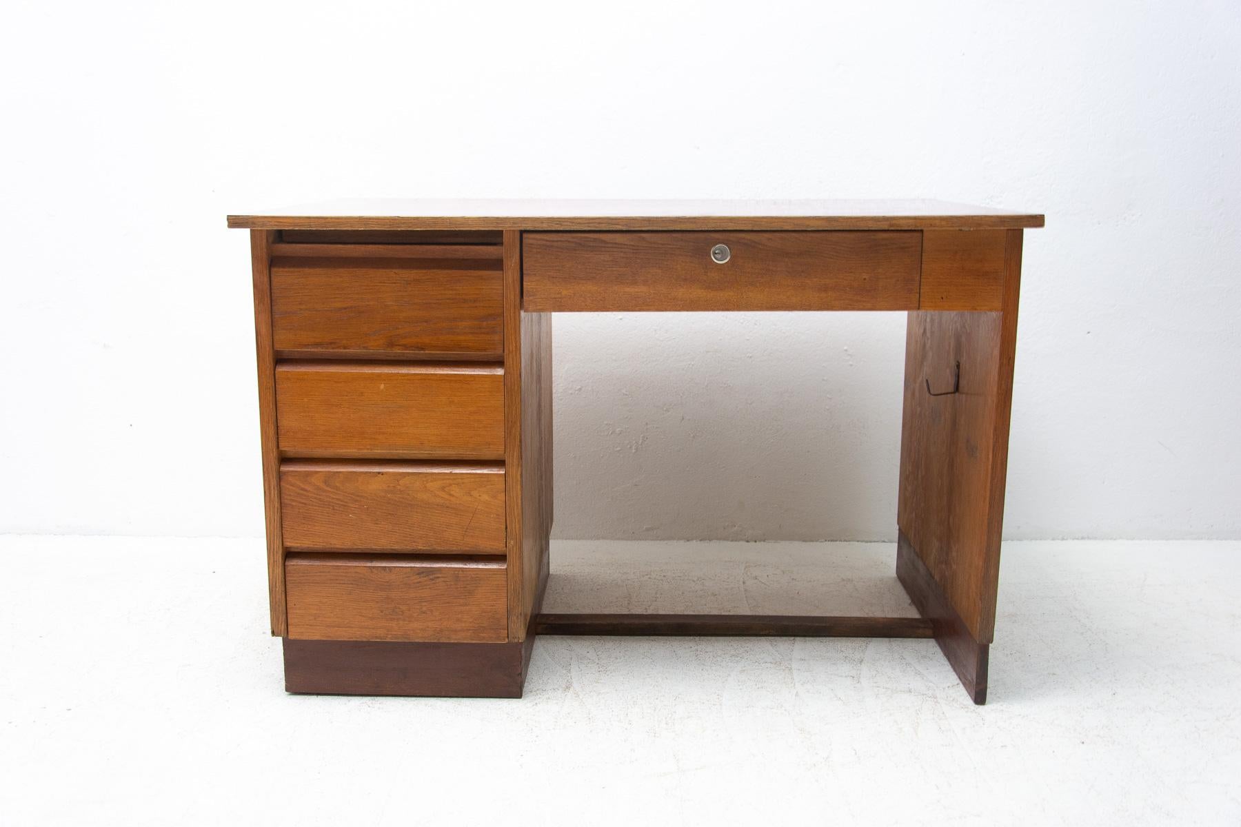 Mid-Century Writing Desk, 1960's, Czechoslovakia, Brussels Period For Sale 13