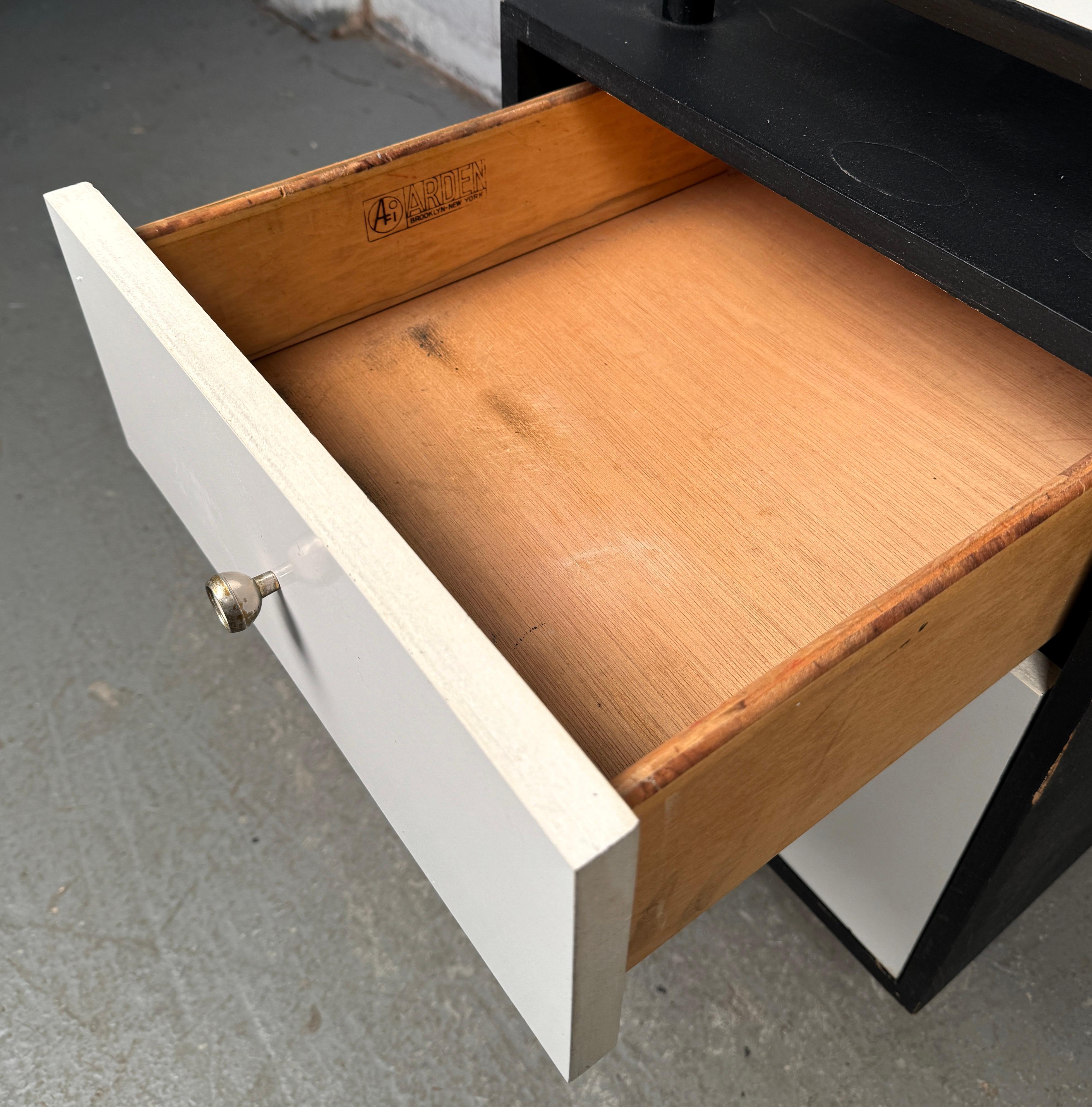 Mid-Century Writing Desk by Arden For Sale 4