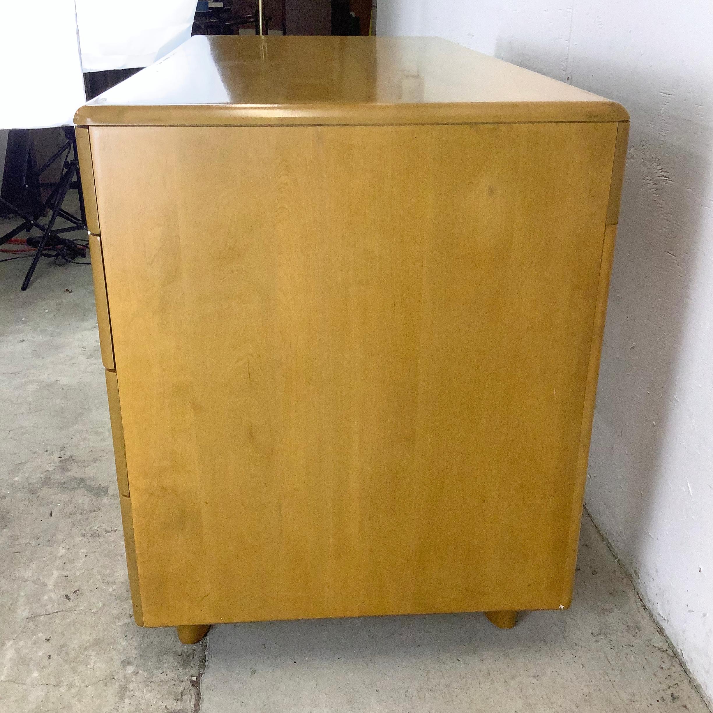 Mid-Century Writing Desk by Heywood-Wakefield In Good Condition In Trenton, NJ