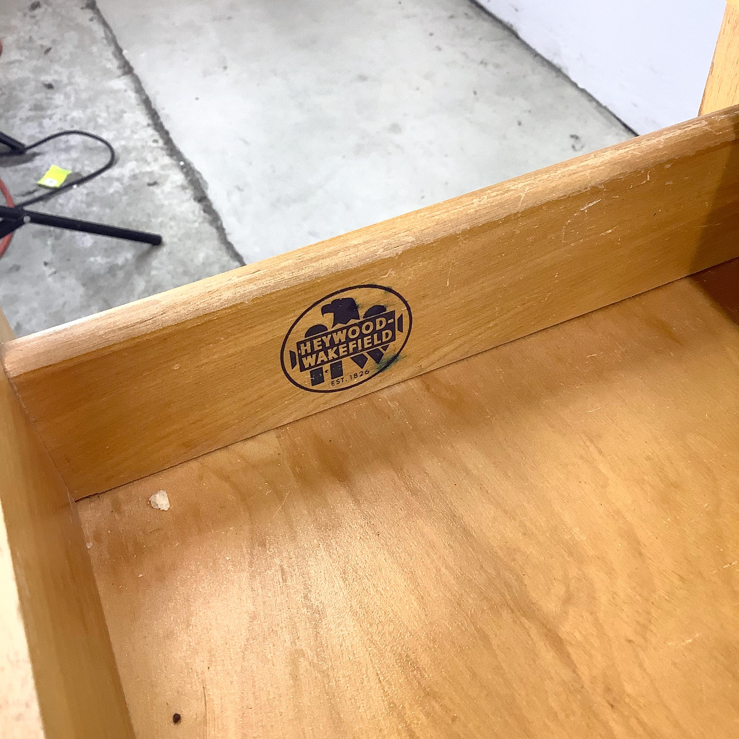 Mid-Century Writing Desk by Heywood-Wakefield 1