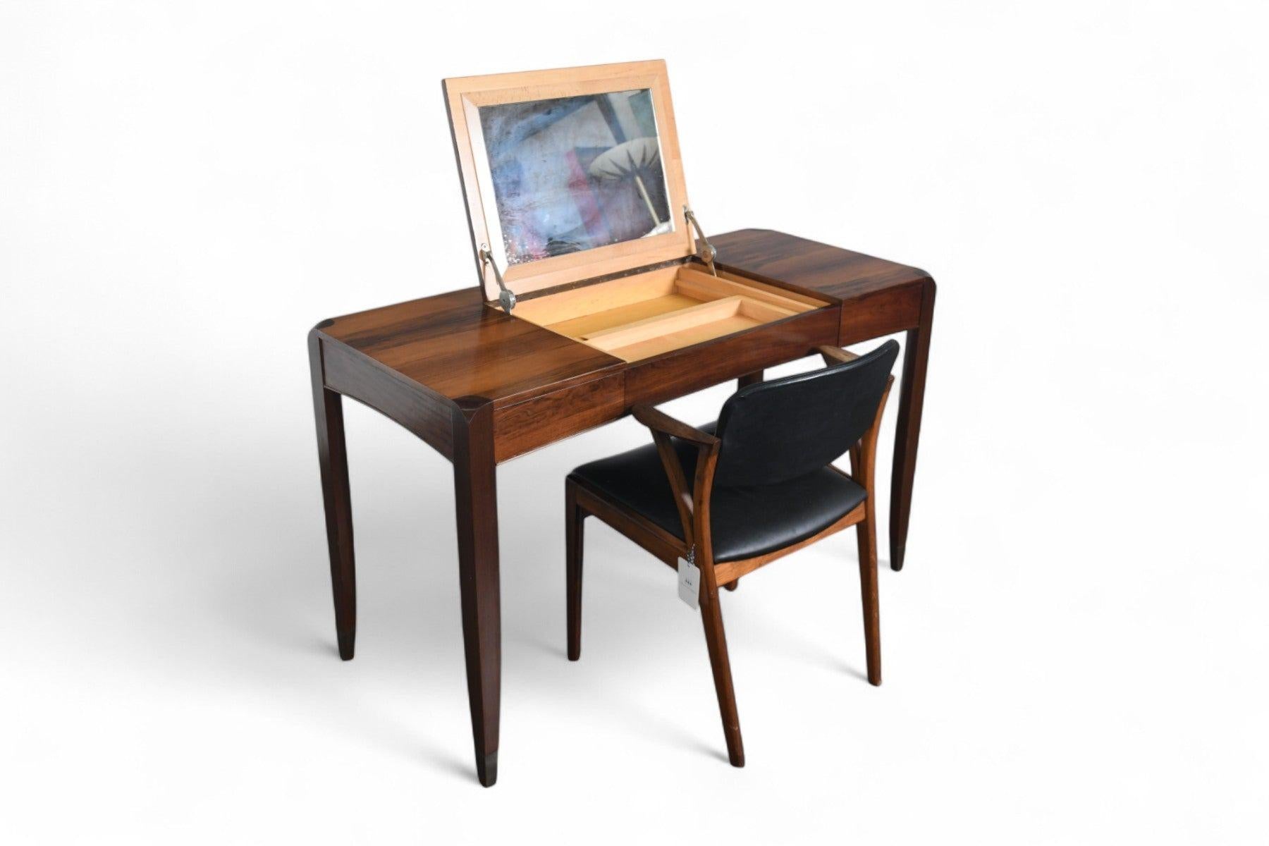 Mid Century Writing Desk / Vanity in Brazilian Rosewood For Sale 4