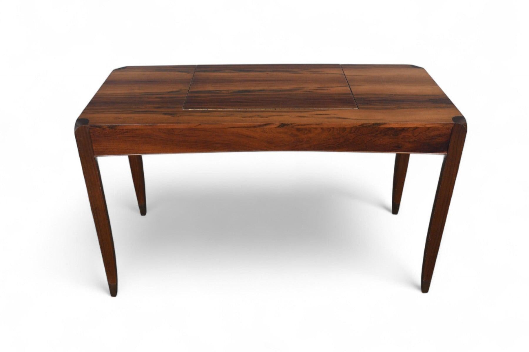 Mid Century Writing Desk / Vanity in Brazilian Rosewood For Sale 12