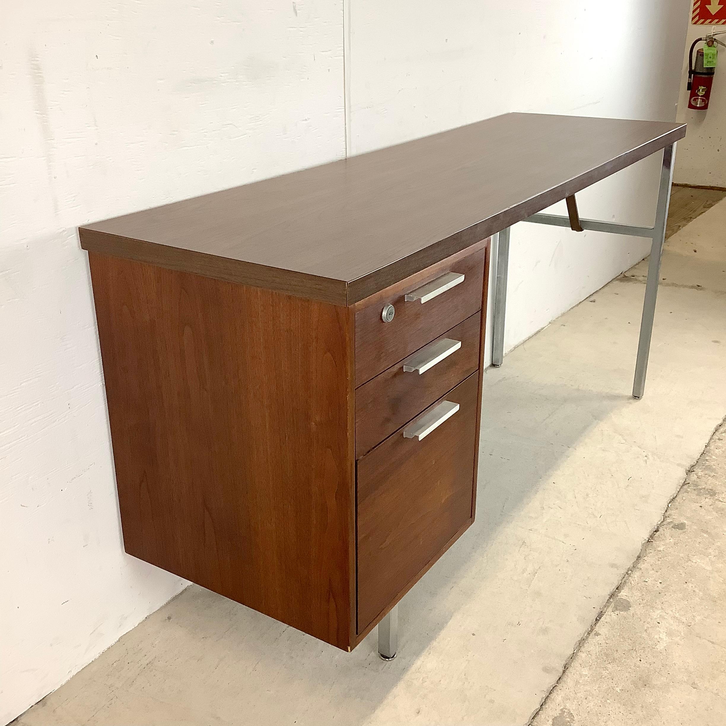 Mid-Century Writing Desk with Filing Drawer For Sale 3