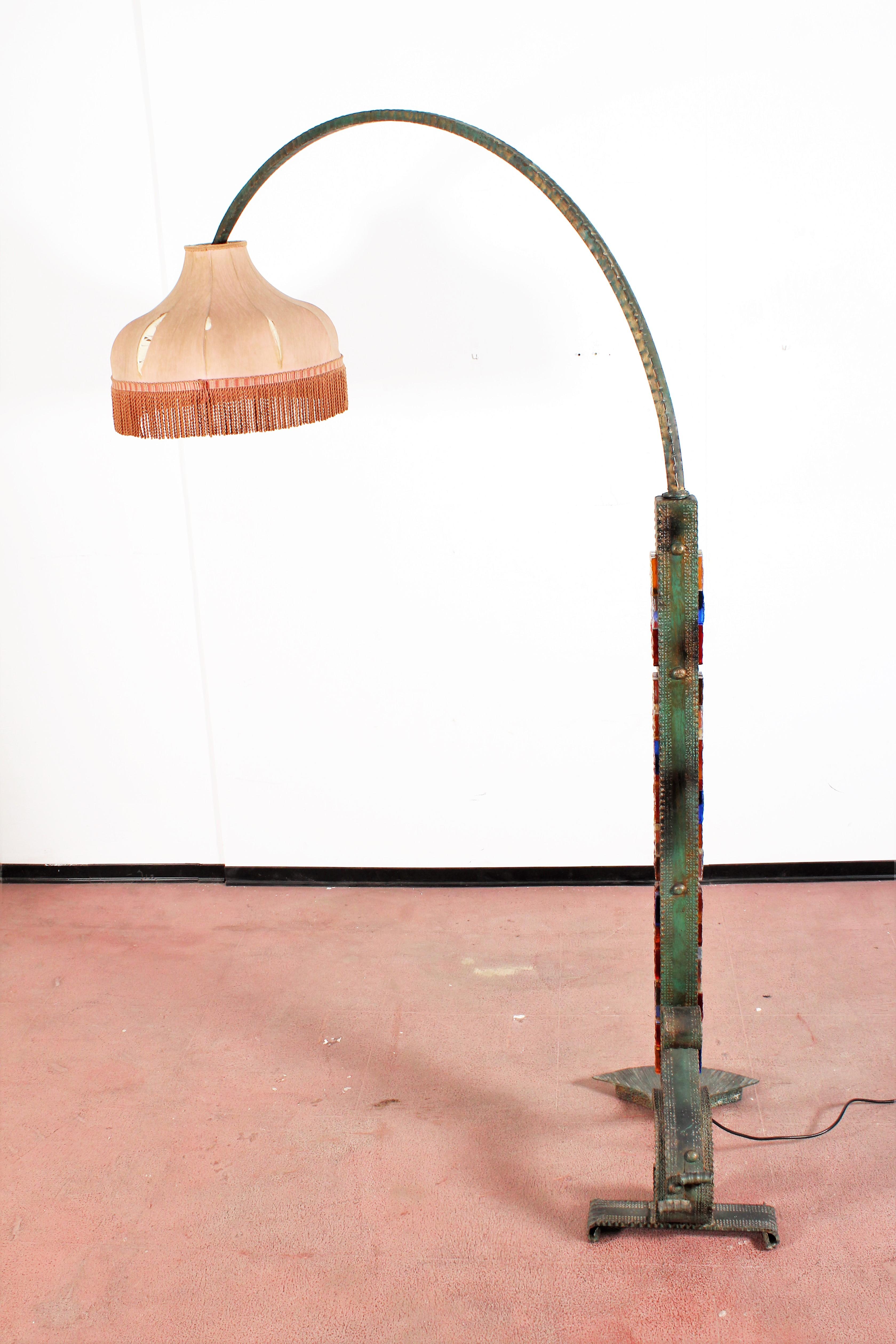 Mid-C. Brutalist Wrought Iron and Murano Glasses Floor Lamp VeArt, Italy, 1960s 5
