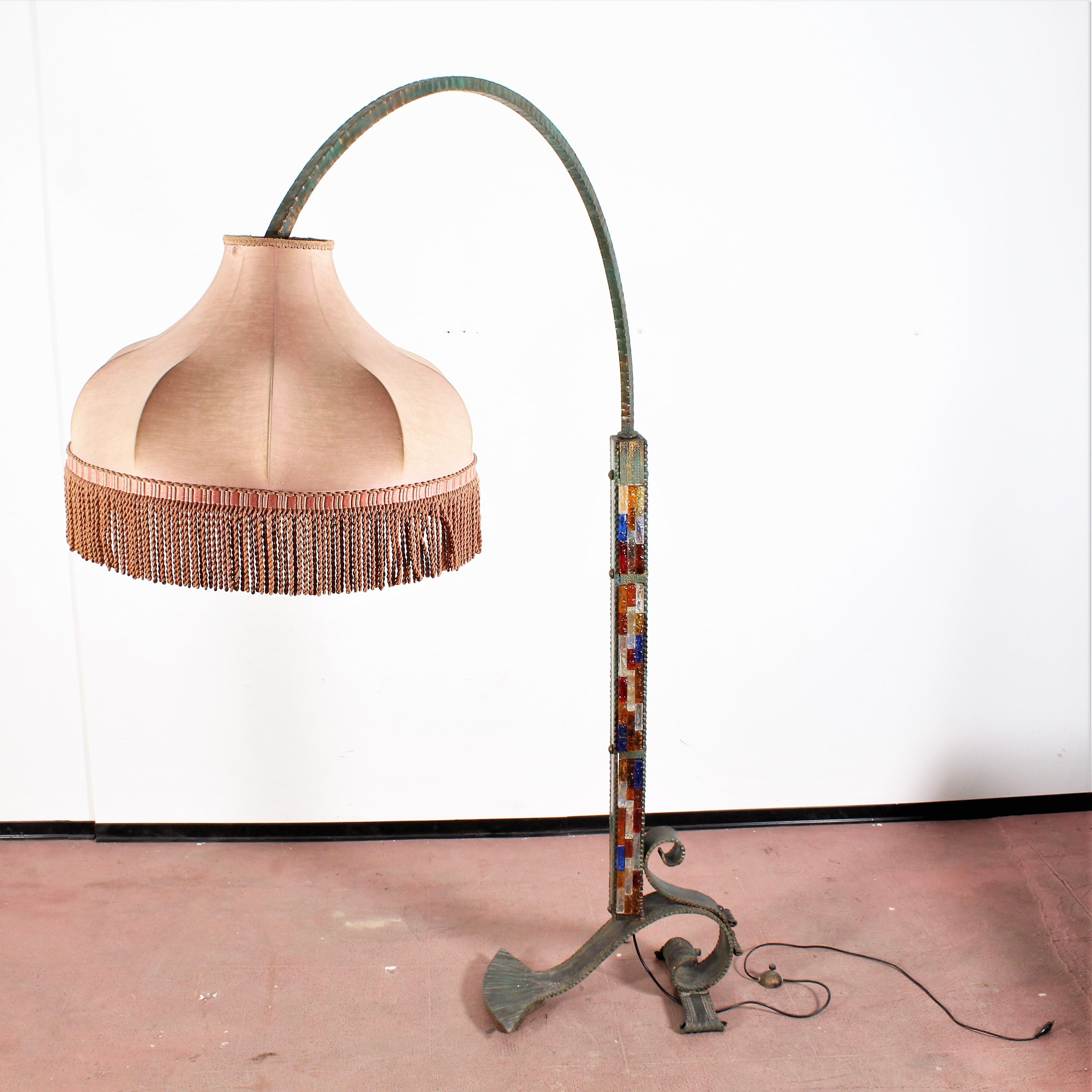 Mid-C. Brutalist Wrought Iron and Murano Glasses Floor Lamp VeArt, Italy, 1960s 2
