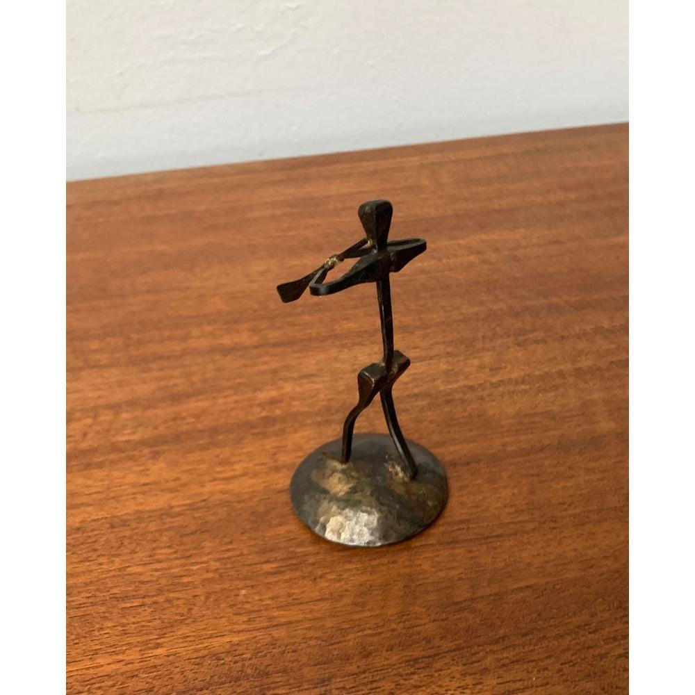 Figurina di pifferaio in ferro battuto del 1960, ferro di cavallo, 1960 in vendita 4
