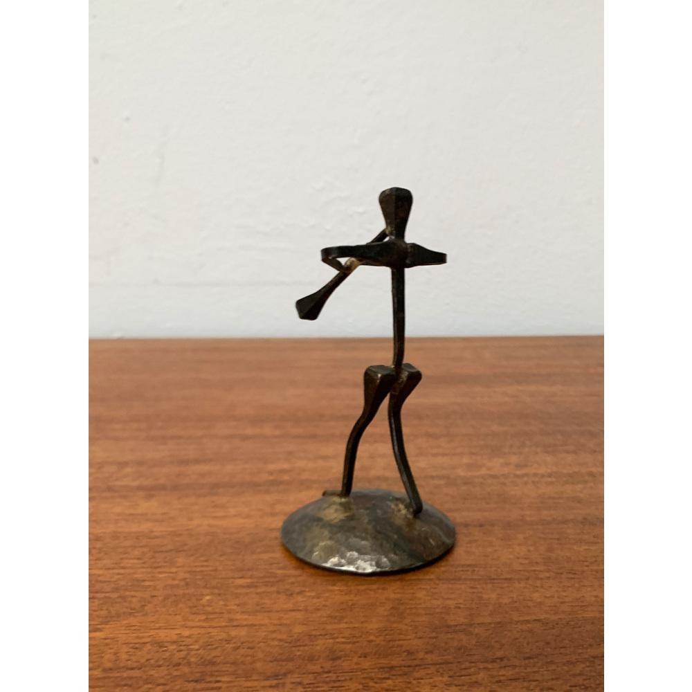 Figurina di pifferaio in ferro battuto del 1960, ferro di cavallo, 1960 in vendita 5