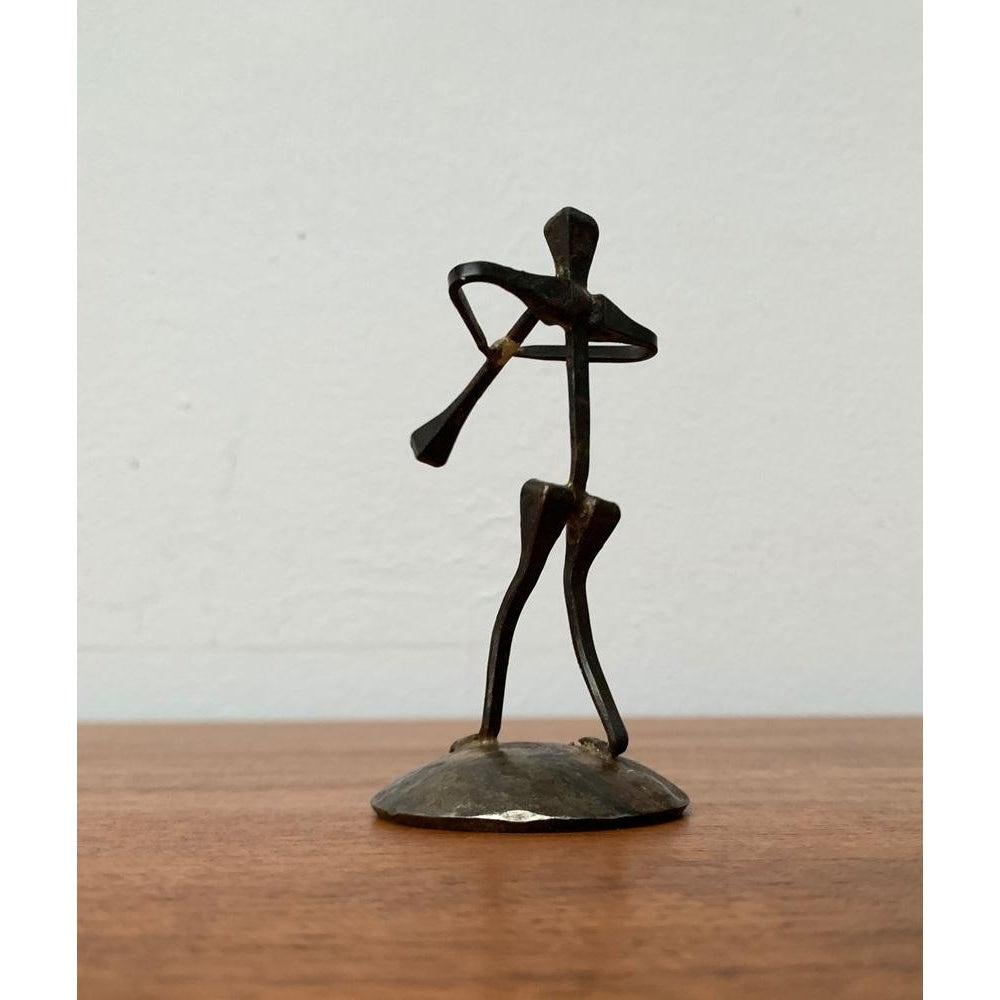 Figurina di pifferaio in ferro battuto del 1960, ferro di cavallo, 1960 in vendita 2