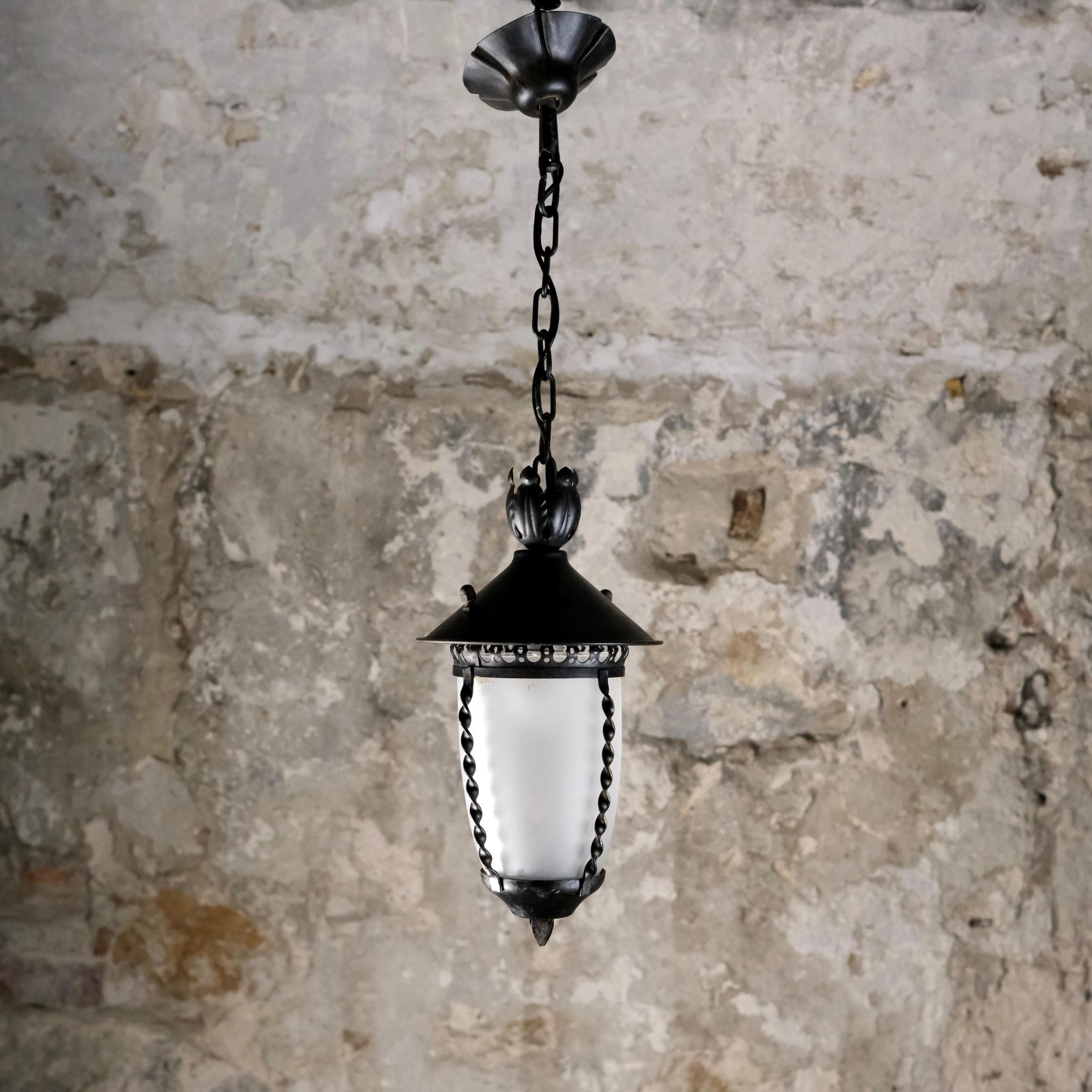 Farol de hierro forjado de mediados de siglo, Francia, años 50 Neoclásico en venta