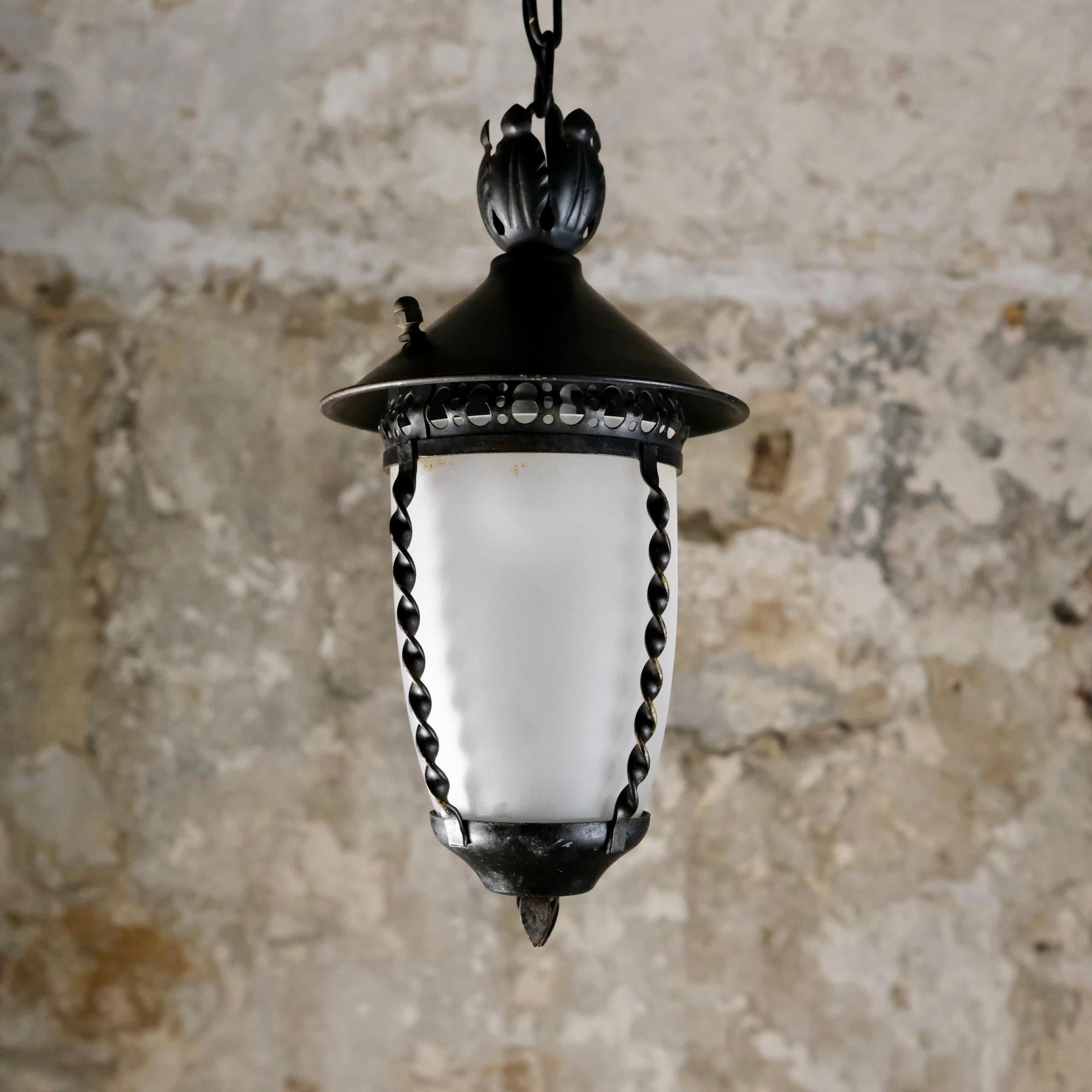 Farol de hierro forjado de mediados de siglo, Francia, años 50 Francés en venta