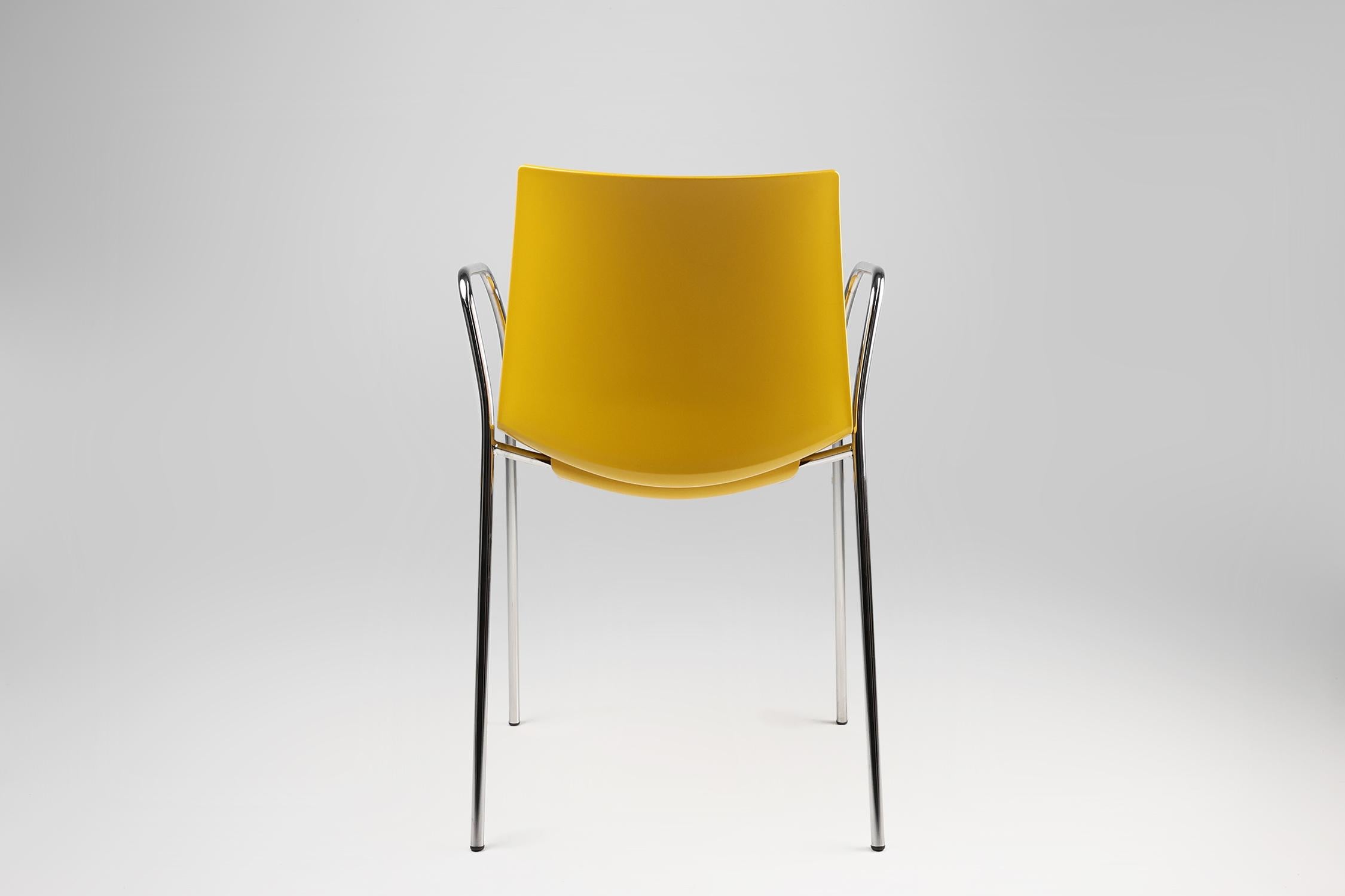 Mid-Century yellow Chair with Metal Frame and Plastic Seat, Belgium For Sale 4
