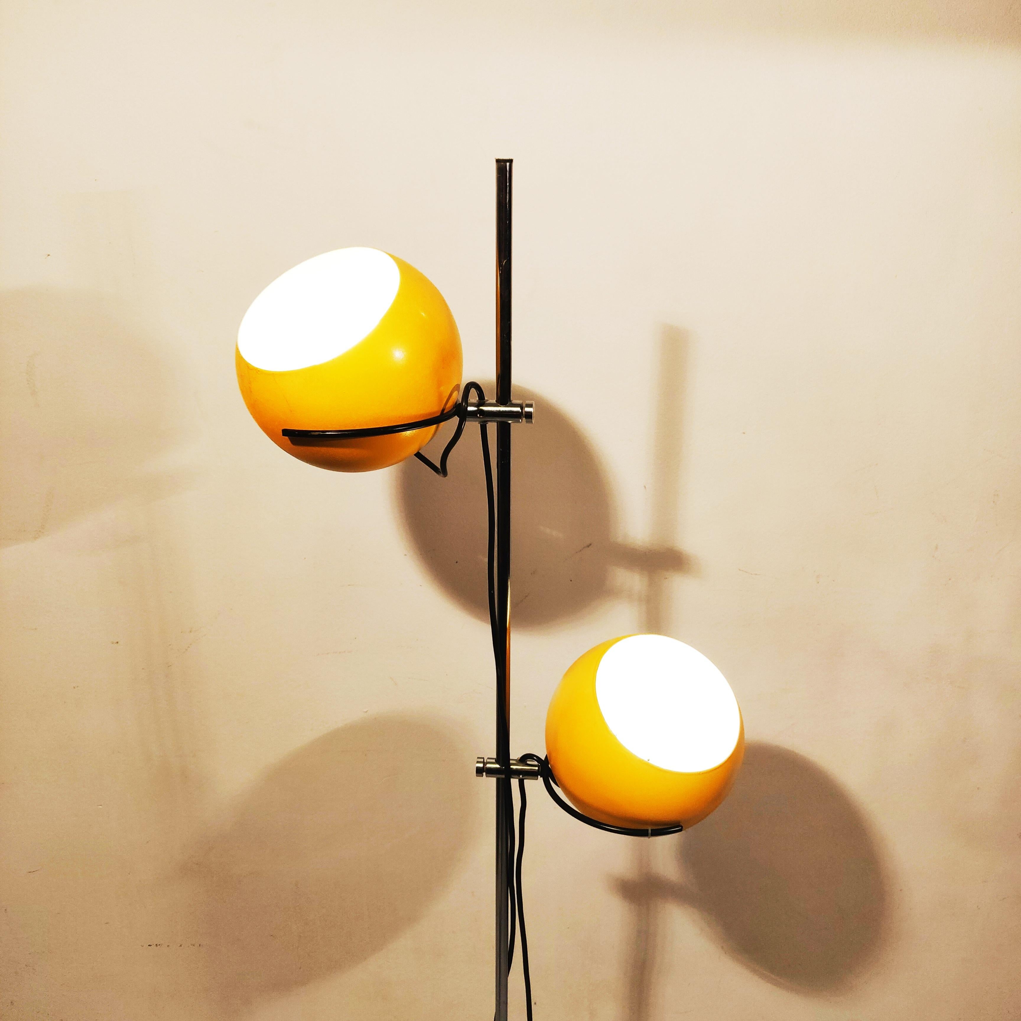 Mid-20th Century Mid Century Yellow Eyeball Floor Lamp, 1960s