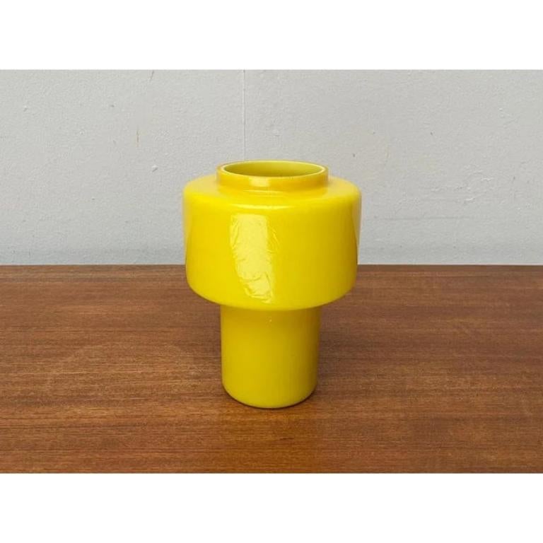 Lámpara de sobremesa de cristal amarillo de mediados de siglo Model 120 de Uno & Östen Kristiansson, Años 50 en venta 5