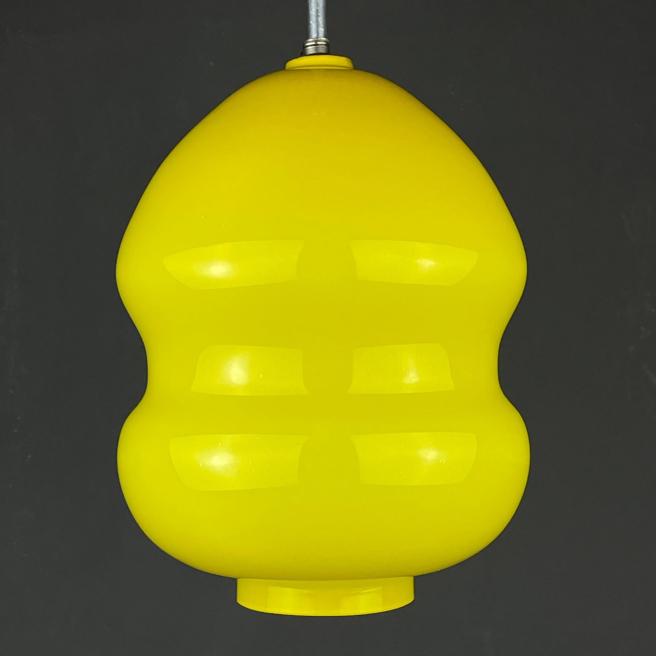 Midcentury Yellow Glass Pendant Lamp Yugoslavia, 1970s In Good Condition For Sale In Miklavž Pri Taboru, SI