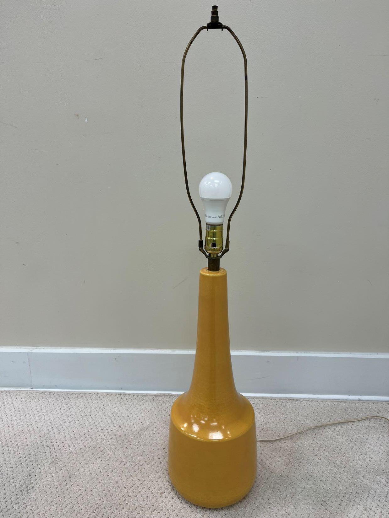 Midcentury Yellow Glazed Ceramic Lamp by Lotte and Gunnar Bostlund, circa 1963 5