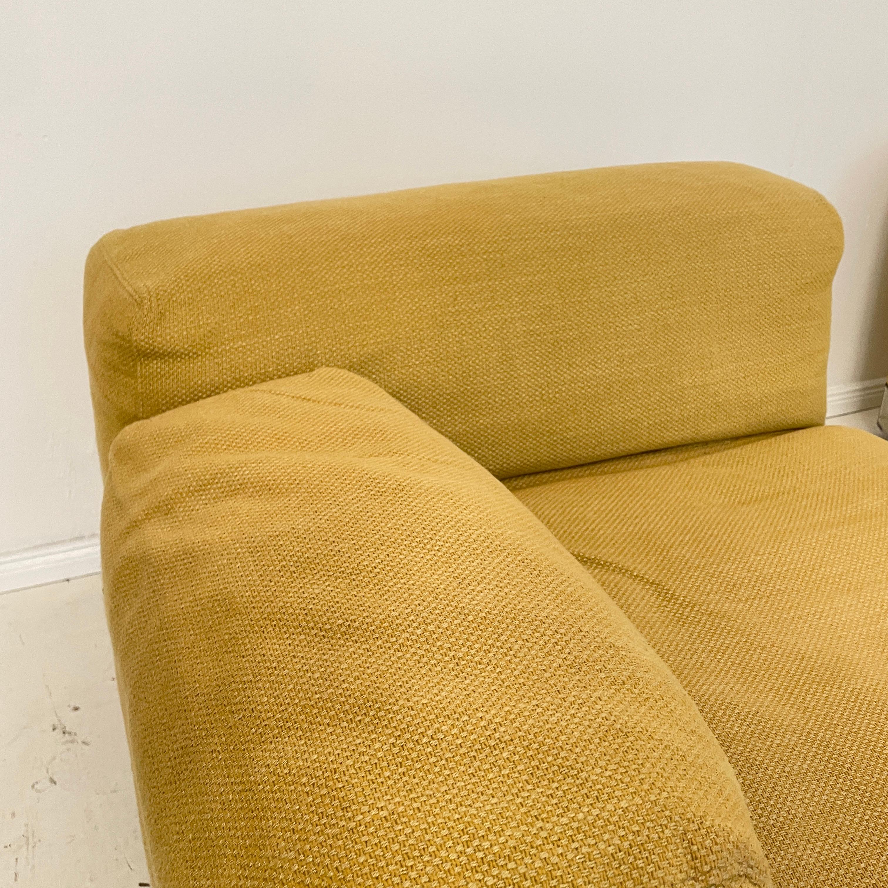 Mid-Century Yellow Modular Wool Sofa Plastics Duo by Piero Lissoni for Kartell 7