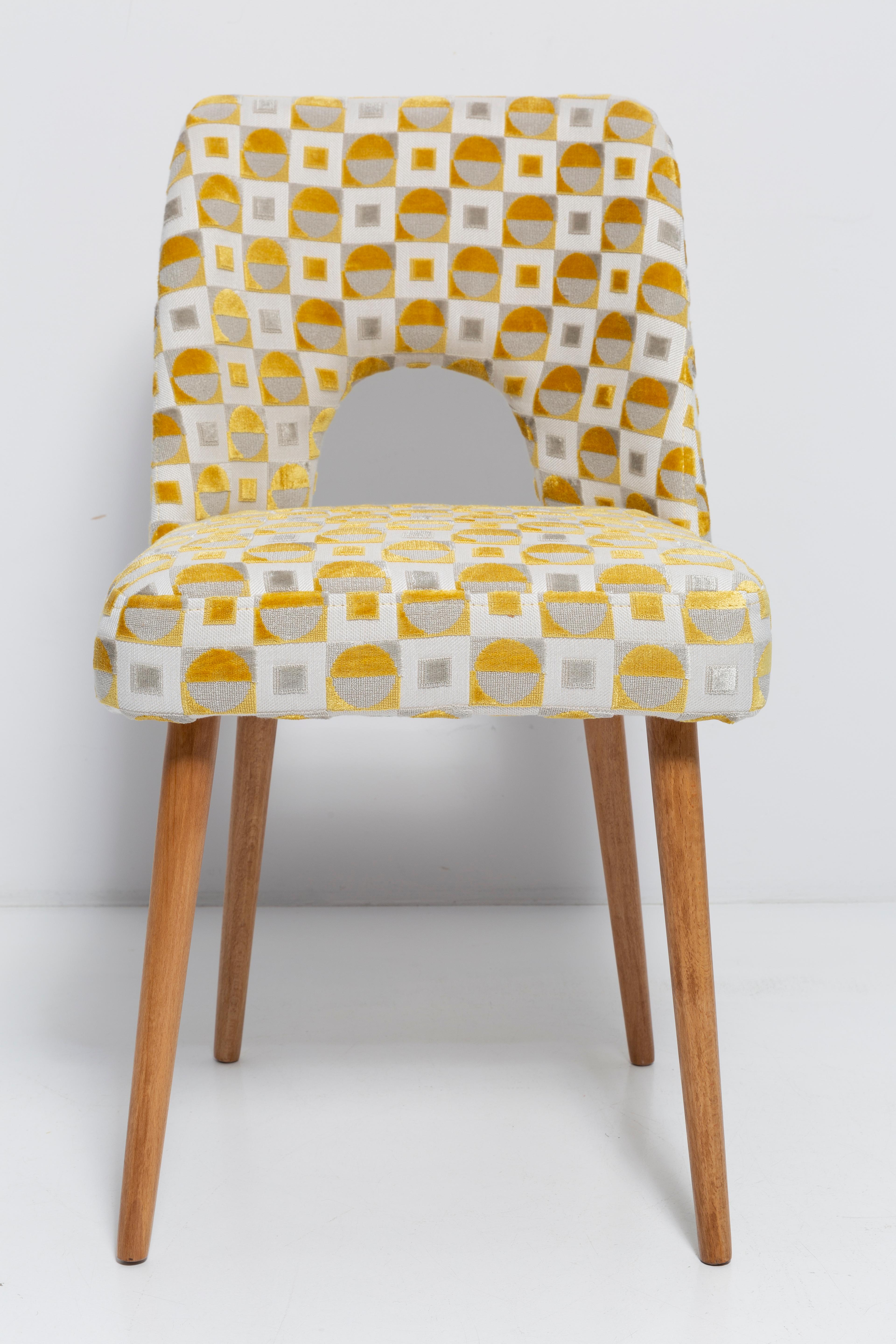 Mid-Century Yellow Mustard 'Shell' Chair, 1960s For Sale 4