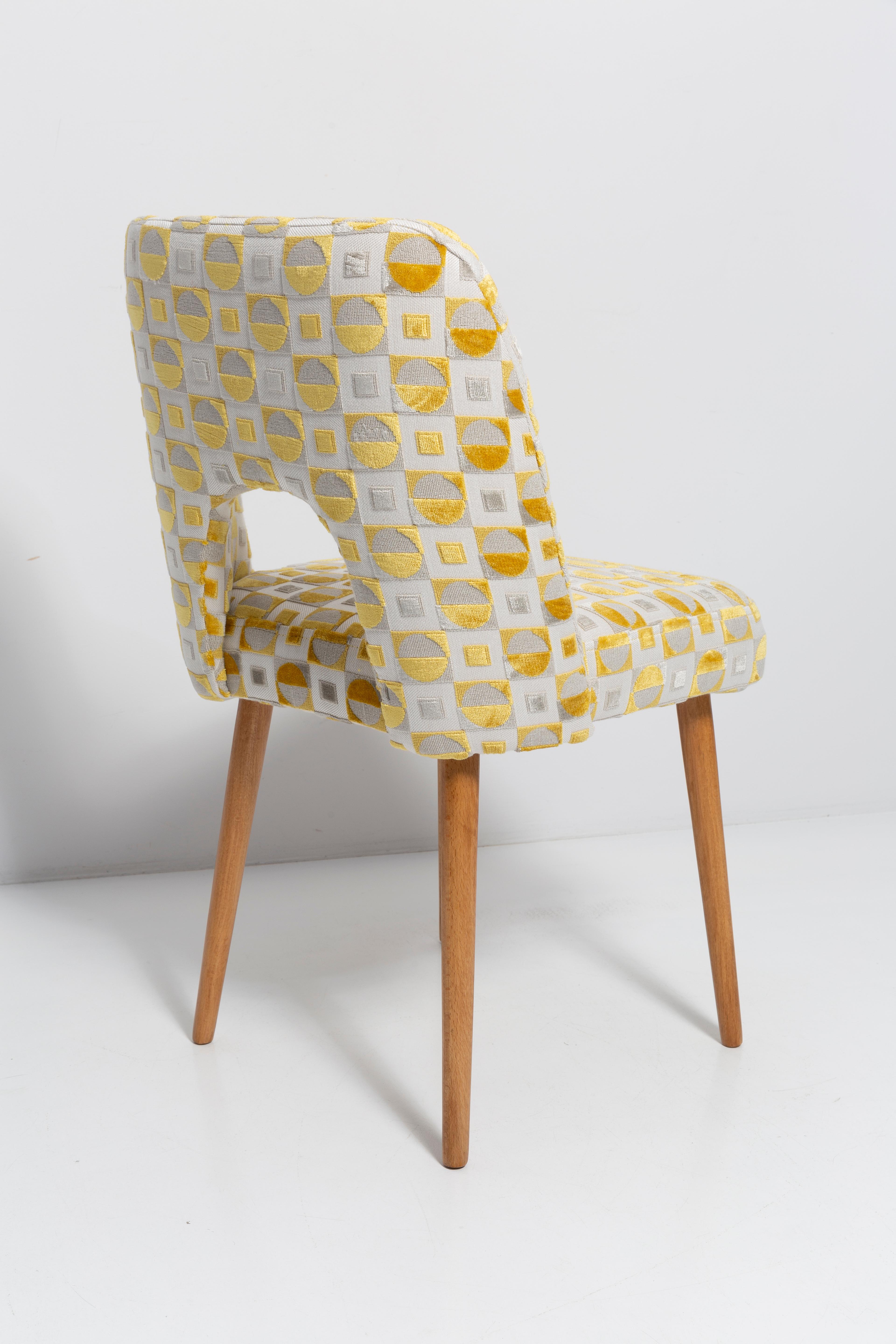 Mid-Century Yellow Mustard 'Shell' Chair, 1960s In Good Condition For Sale In 05-080 Hornowek, PL