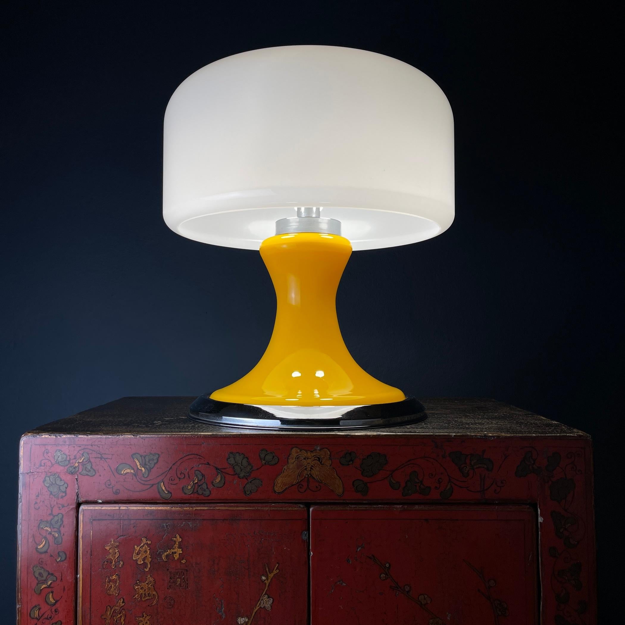 Italian Mid-century yellow table lamp Italy 1970s For Sale