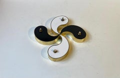Mid-Century Ying Yang Oil Lamps in Brass & Enamel by G.V. Harnisch Eftf, 1960s