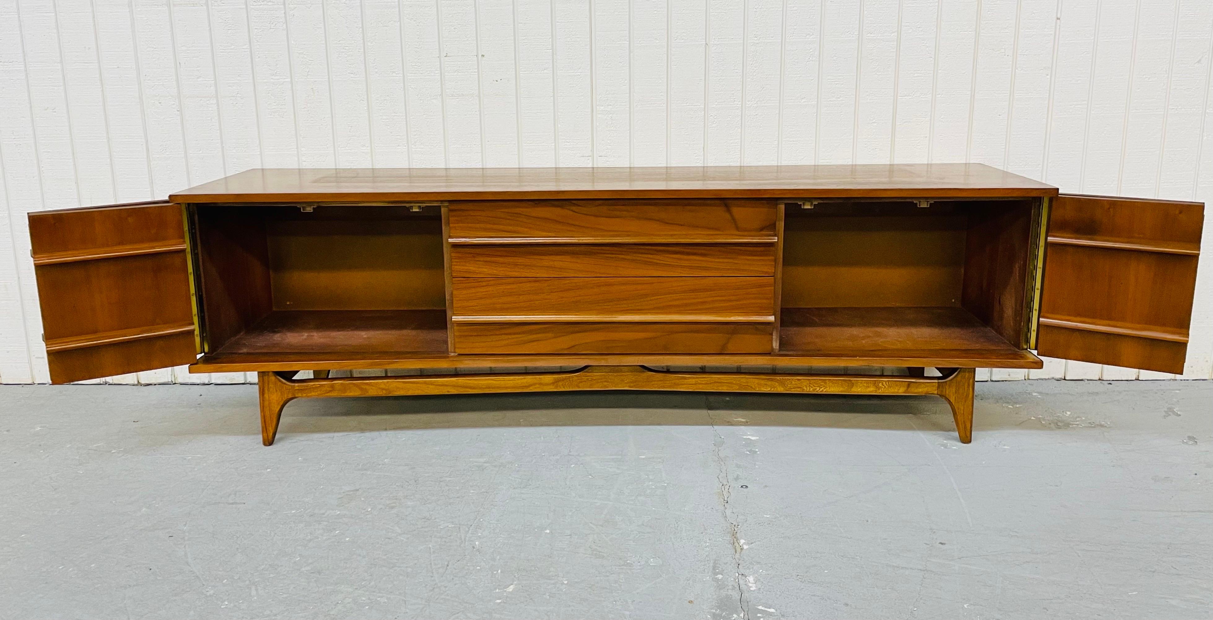 Mid-Century Young Manufacturing Curved Walnut Sideboard 3