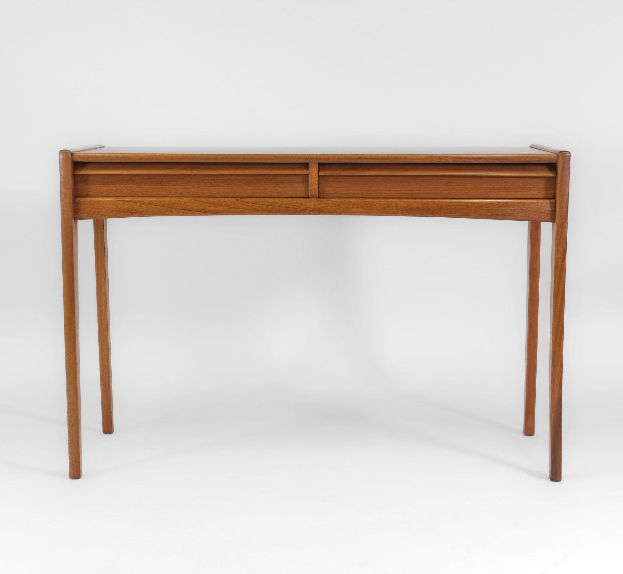 Mid Century Younger Teak Console Table 1960 7