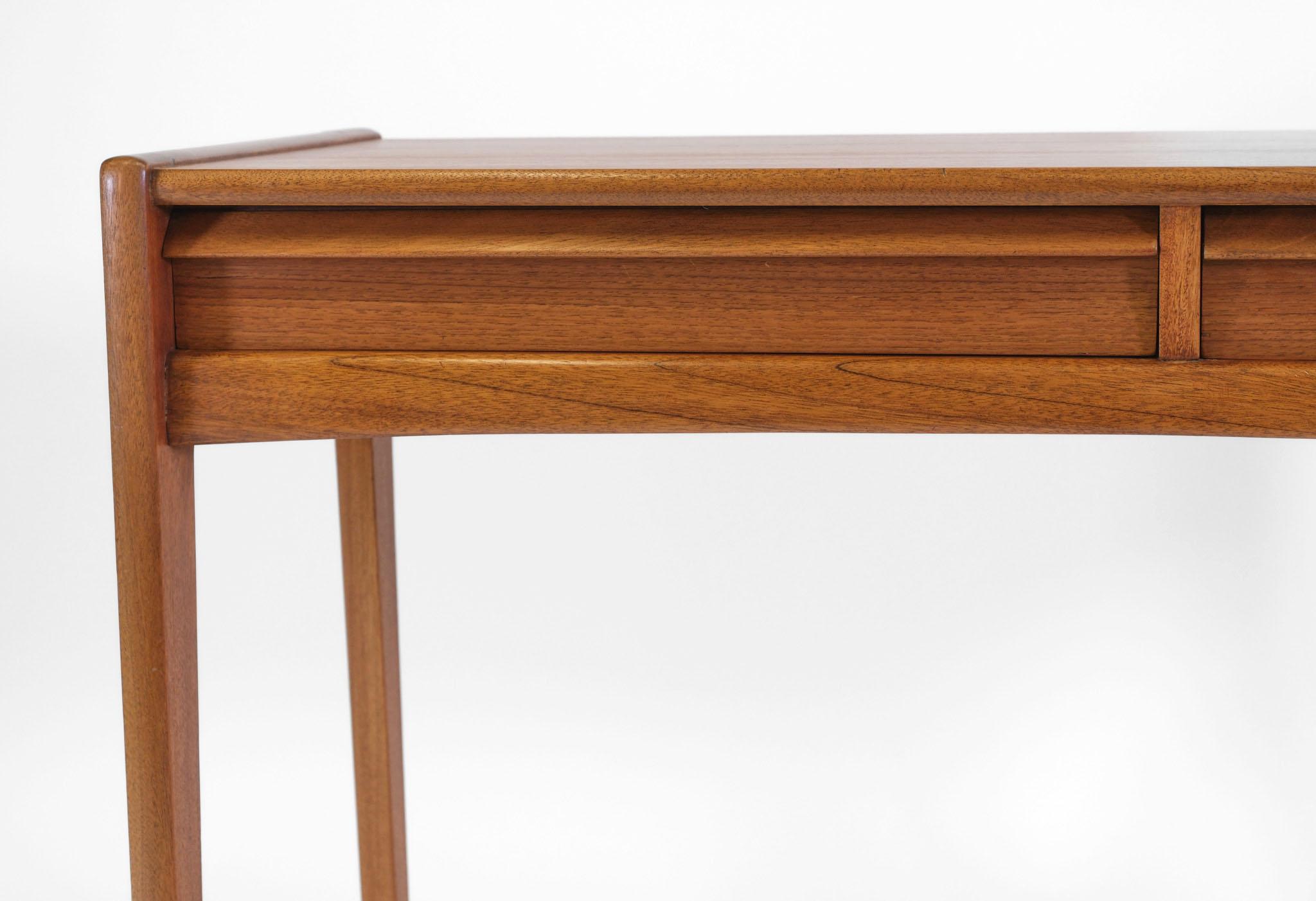 Mid Century Younger Teak Console Table 1960 8
