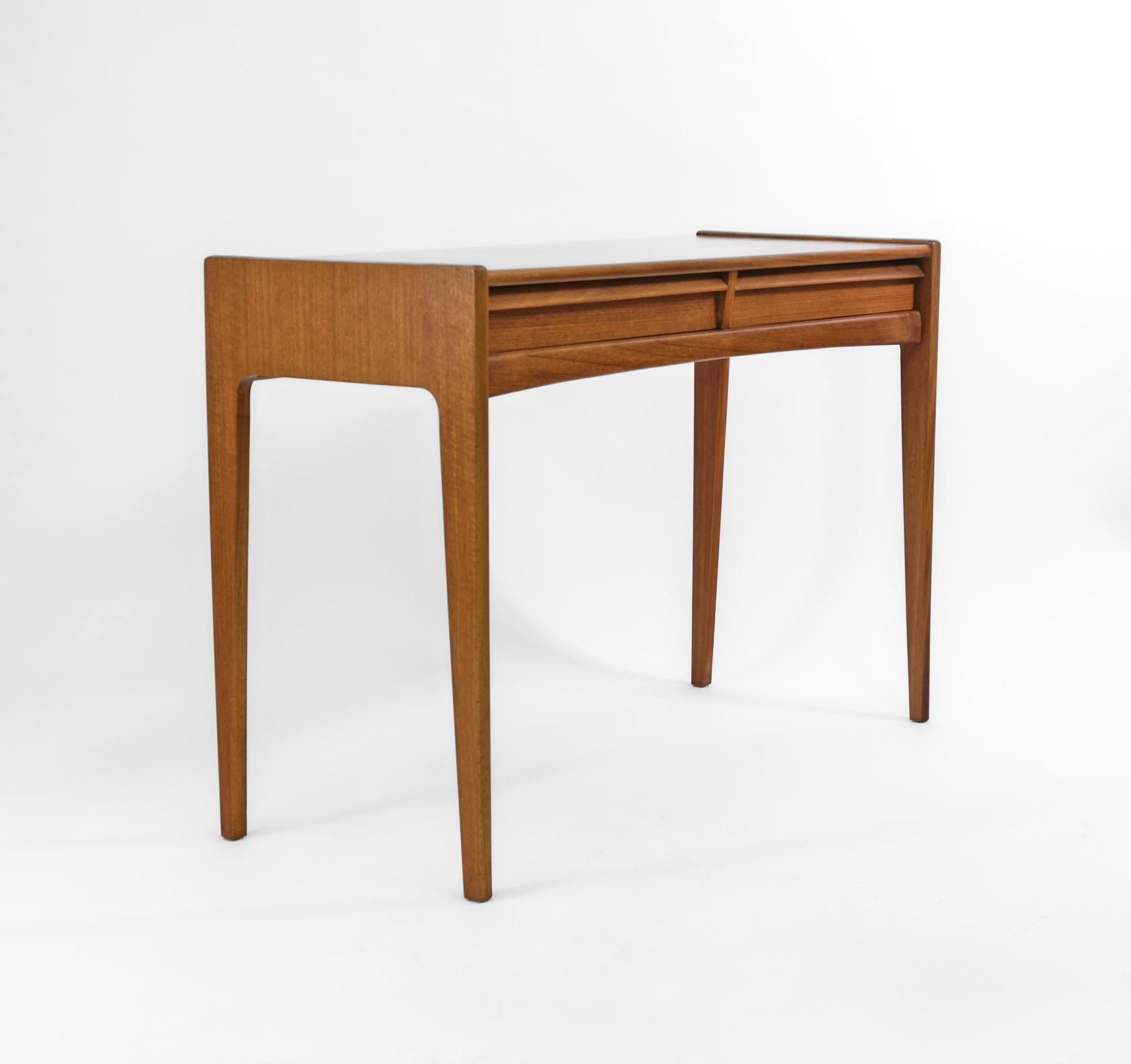 Mid Century Younger Teak Console Table 1960 11