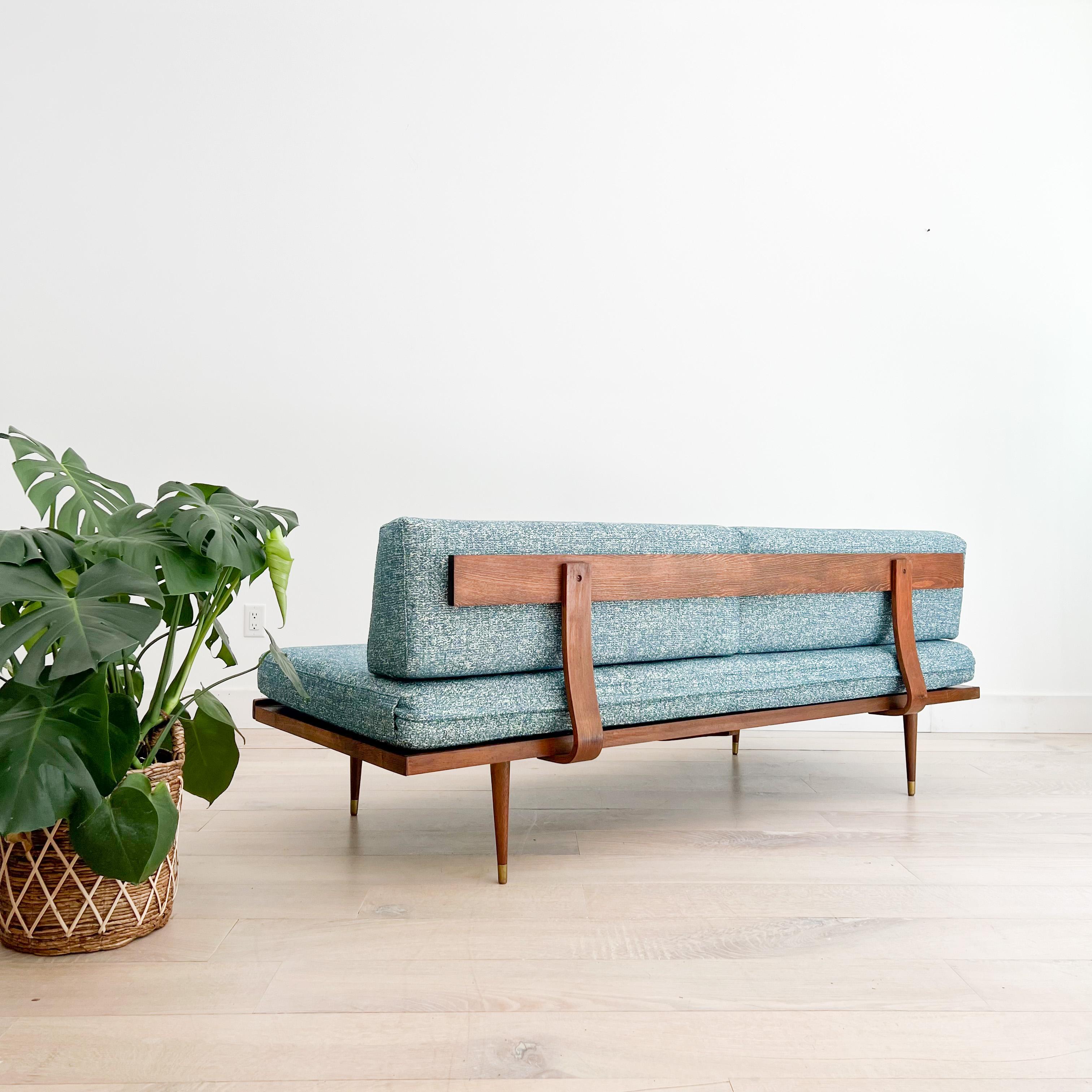 mcm daybed