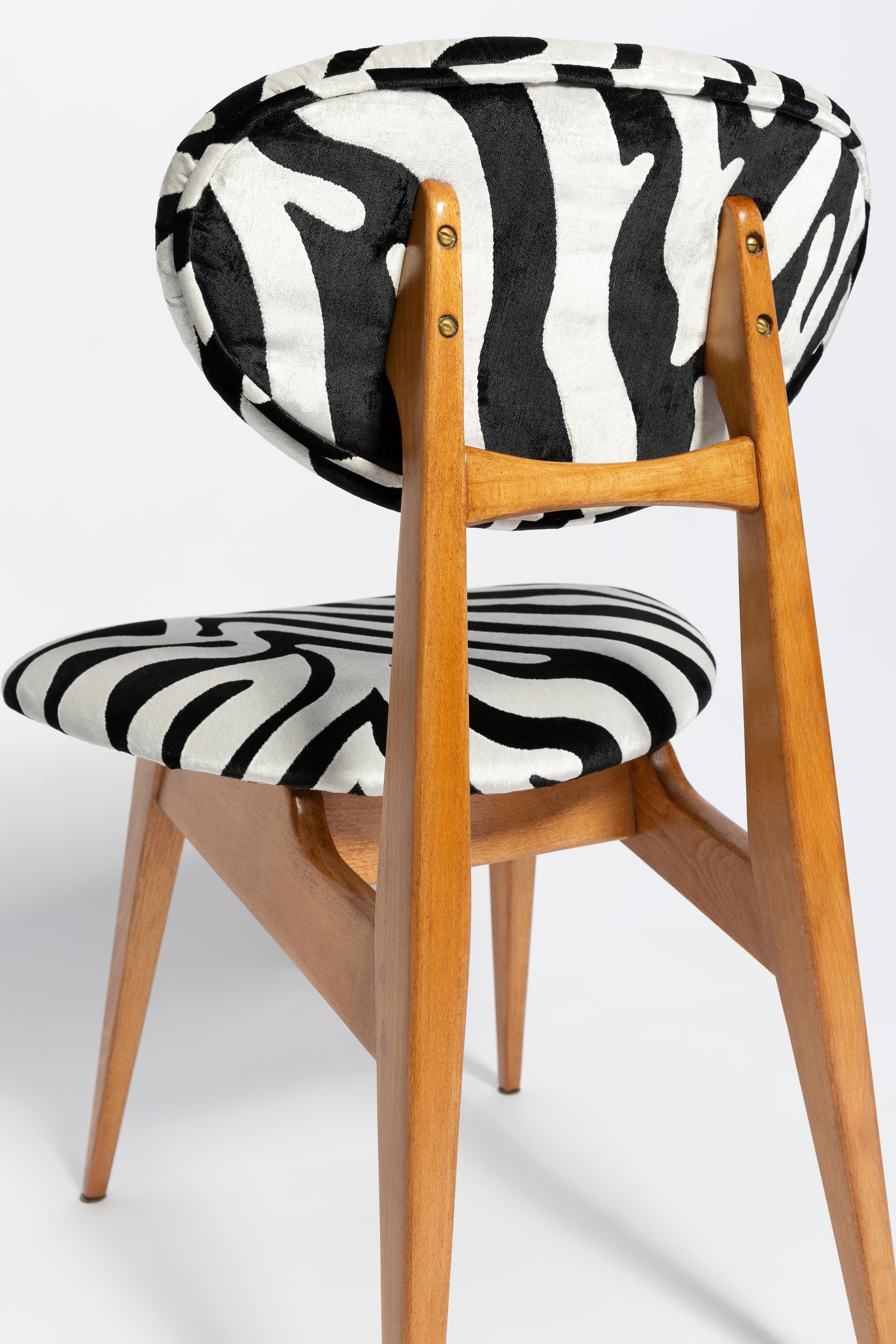 Mid-Century Zebra Chair, Type 200/128, by J. Kedziorek, Europe, 1960s In Excellent Condition For Sale In 05-080 Hornowek, PL