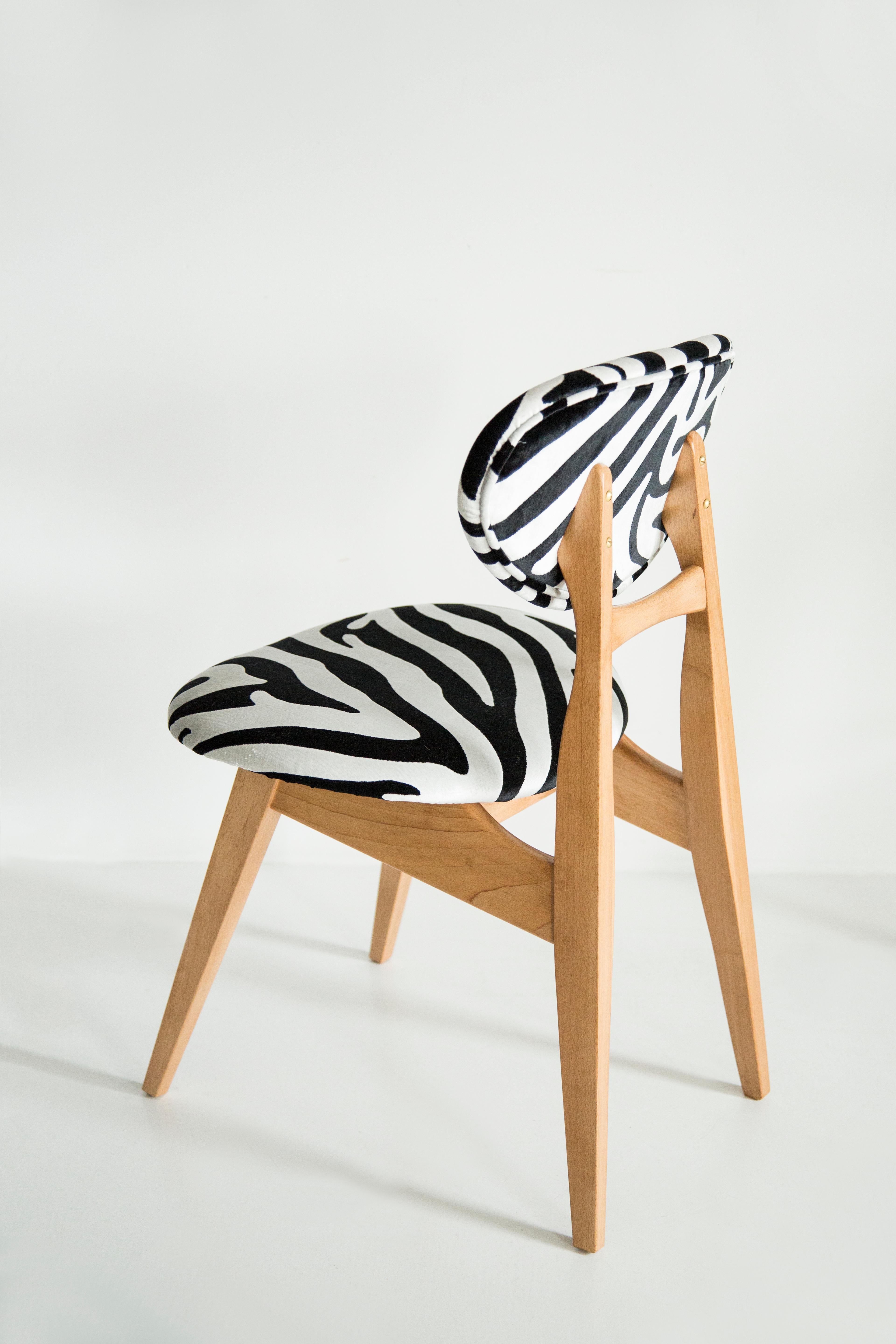 Velvet Mid-Century Zebra Chair, Type 200/128, by J. Kedziorek, Europe, 1960s For Sale