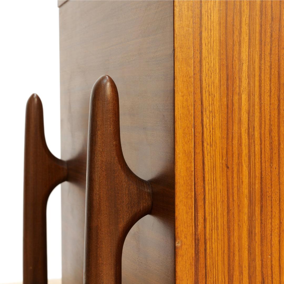 Metà XX secolo Credenza in zebrano di metà secolo di Elliots of Newbury in vendita