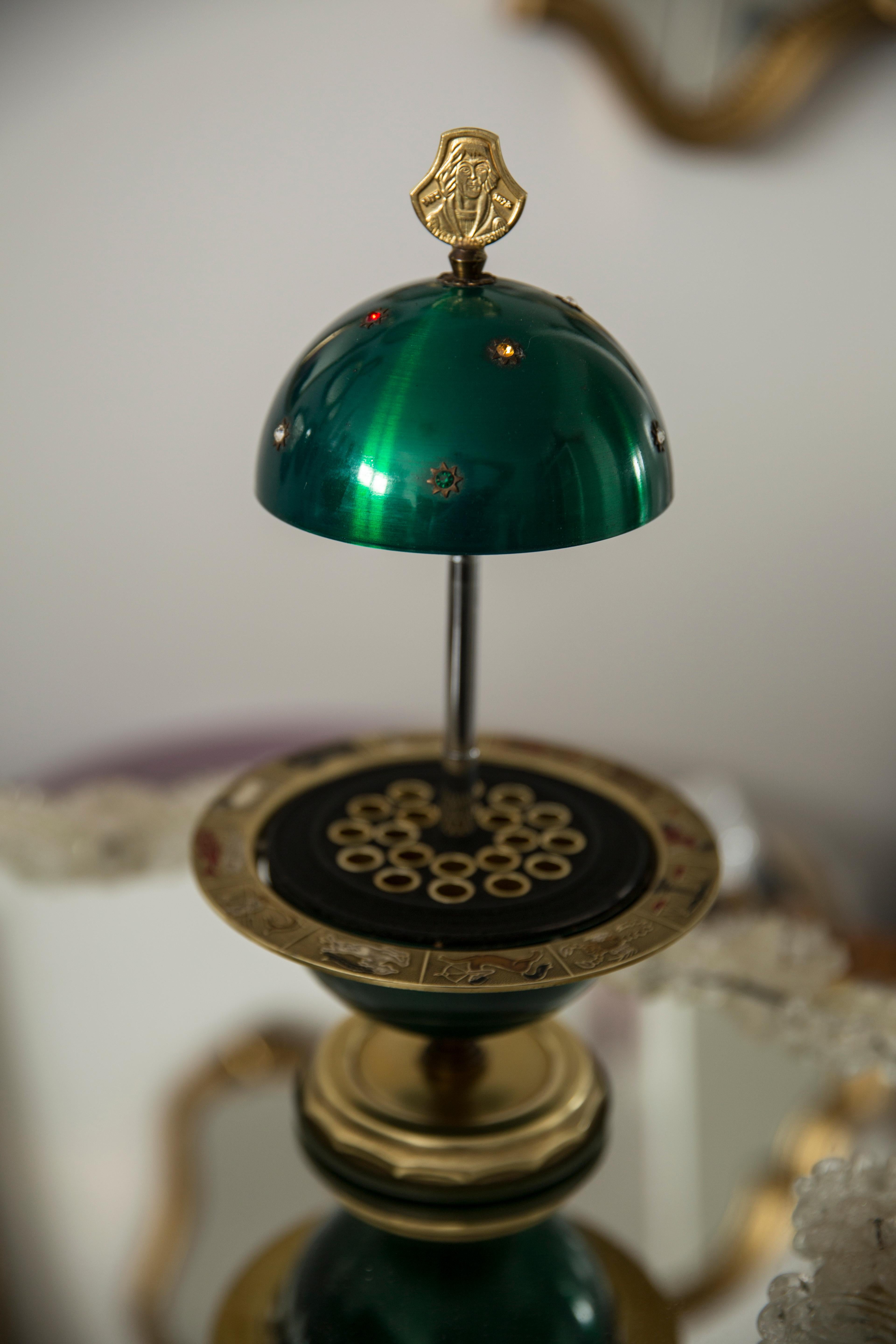Cofanetto Zodiaco di metà secolo, portasigarette, Europa, anni '60. 7
