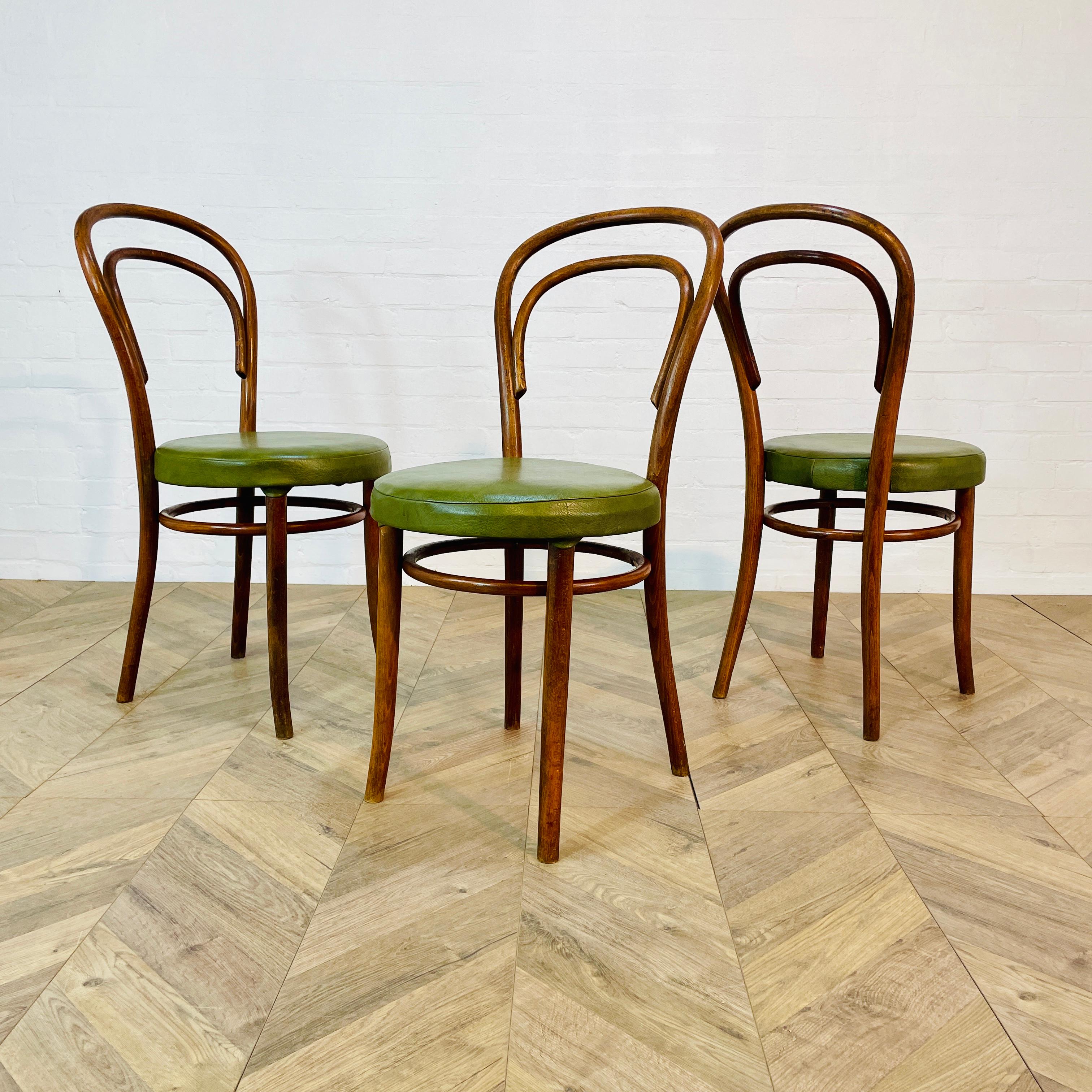 Mid-Century ZPM Radomsko Bentwood Chairs, Set of 3, 1950s In Good Condition For Sale In Ely, GB