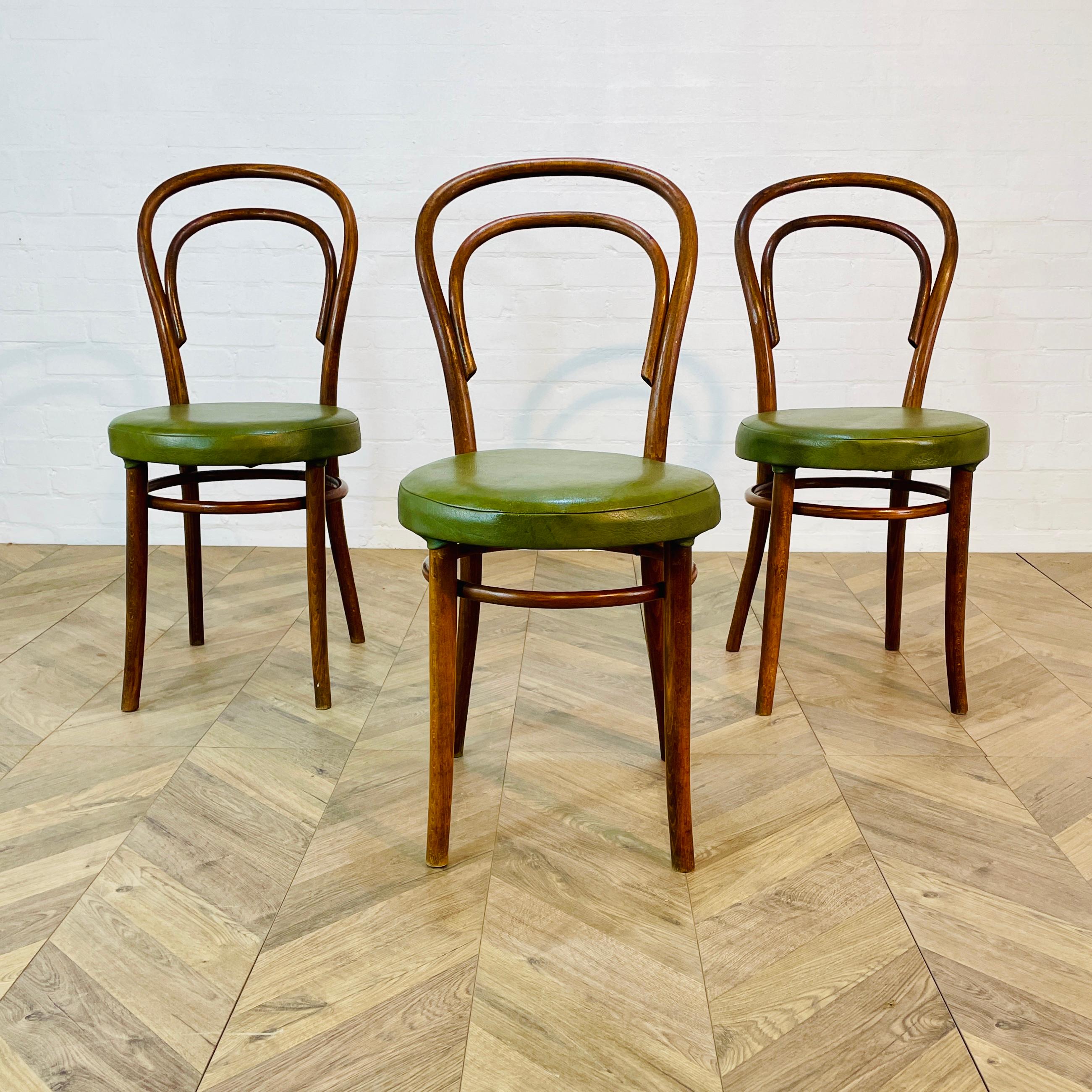 Mid-Century ZPM Radomsko Bentwood Chairs, Set of 3, 1950s For Sale 3