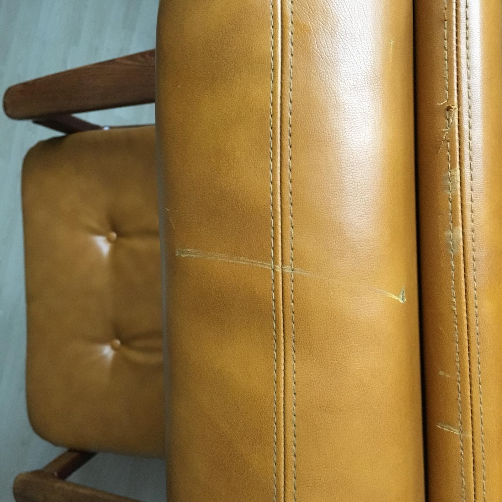 Mid-CenturyModern German Camel Leather Swivel Lounge Chair, 1960s 6