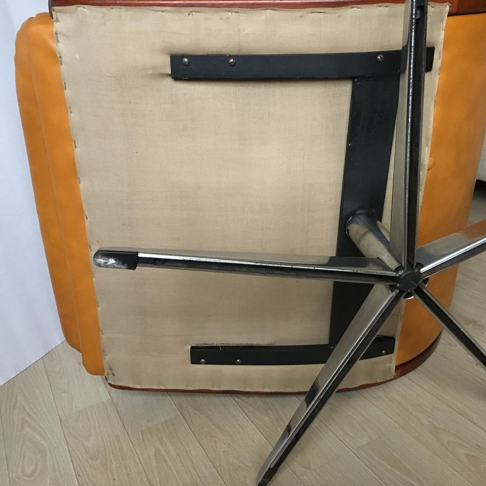 Moderner deutscher Dreh-Loungesessel aus Kamelleder aus der Mitte des Jahrhunderts, 1960er Jahre 11