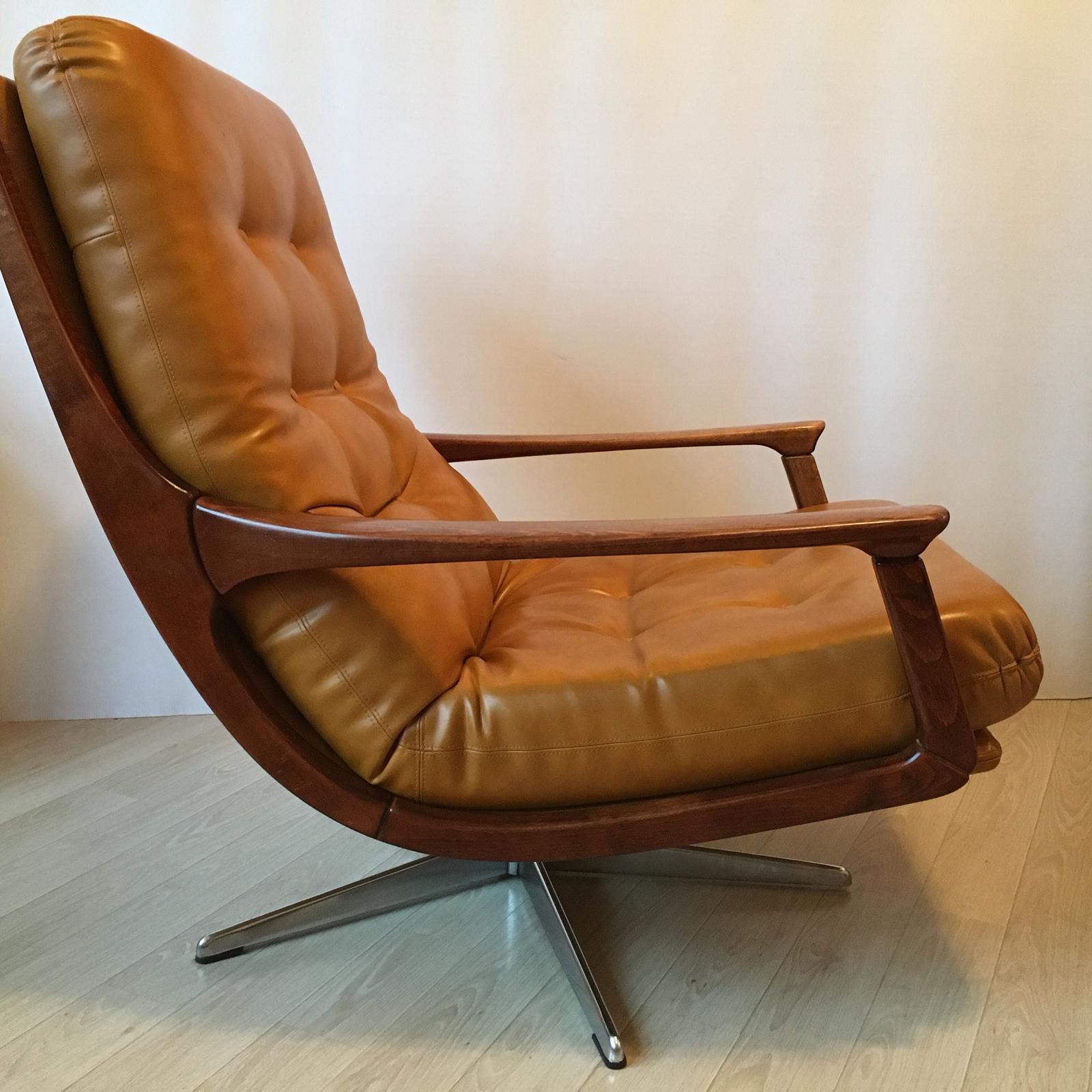 camel leather swivel chair