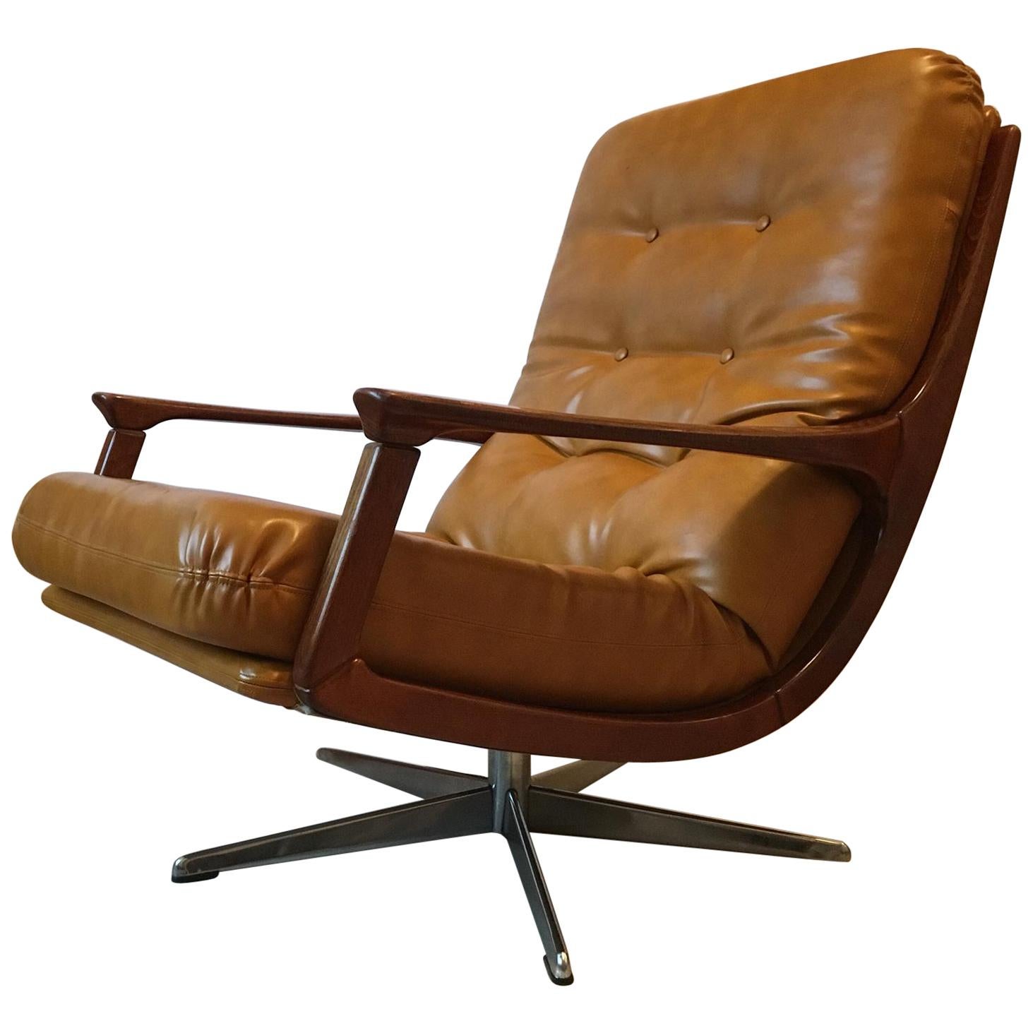 Mid-CenturyModern German Camel Leather Swivel Lounge Chair, 1960s