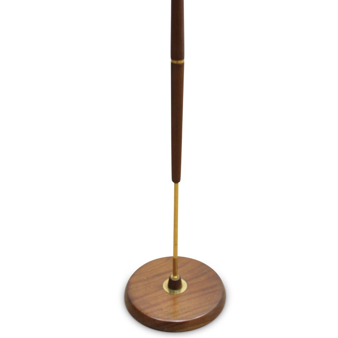 Mid-Century Modern Mid CenturyTeak Standing Floor Lamp & Psychedelic Shade For Sale