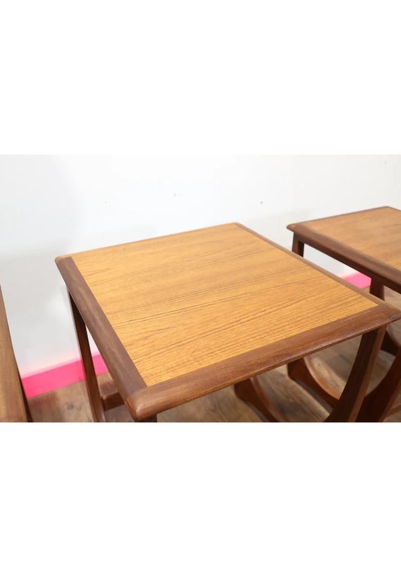 Mid Centuy Teak Nesting Tiled tables By VB Wilkins for G Plan In Good Condition In Los Angeles, CA