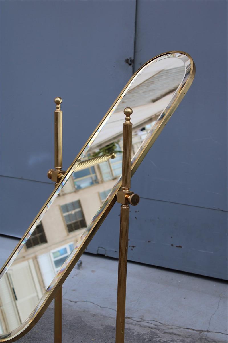 Mid-century Italian Design Tilting Bedroom Mirror in Solid Brass Gold 1950s  For Sale 8
