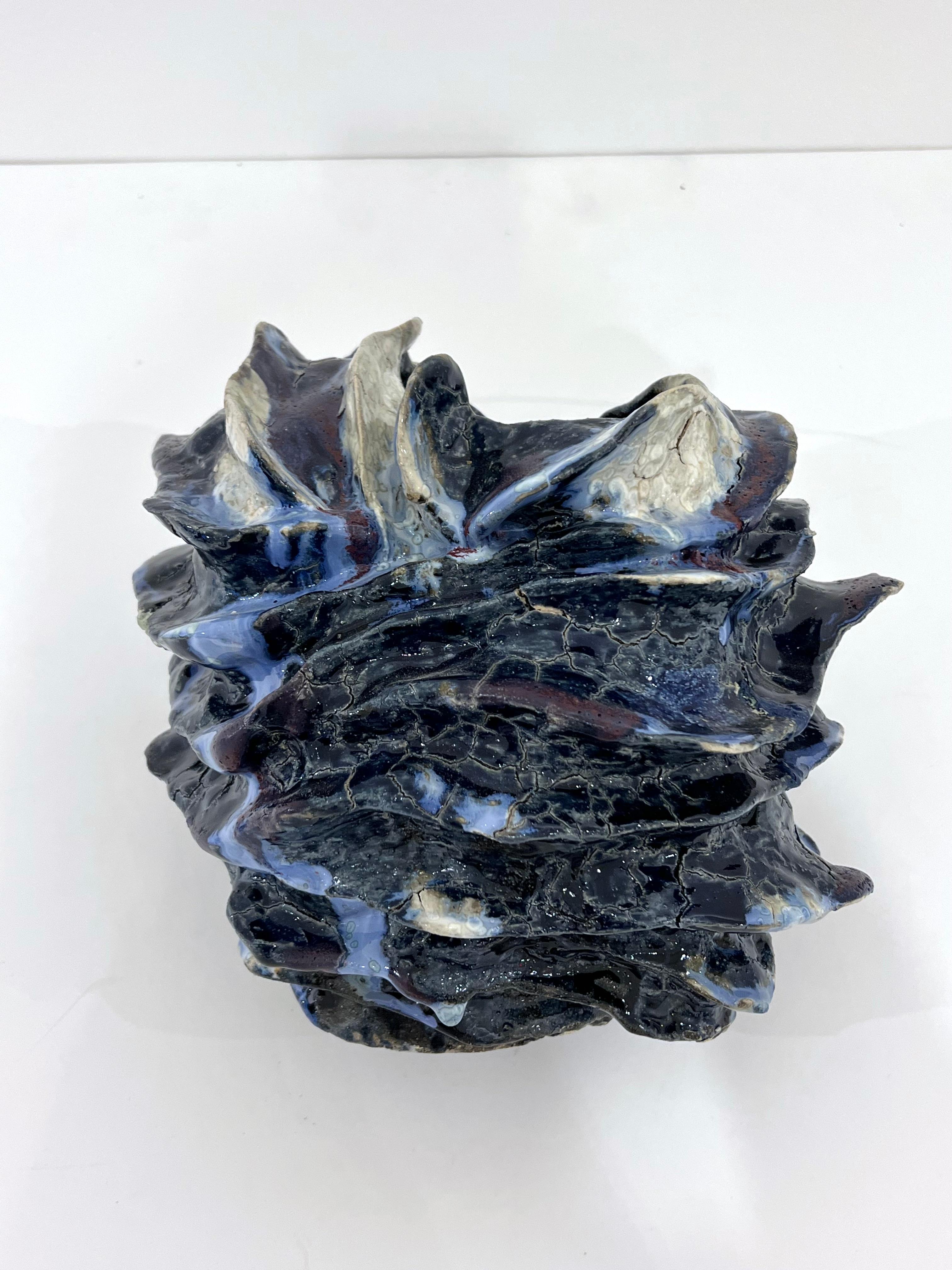 XXI secolo e contemporaneo Vaso scultura di medie dimensioni in ceramica smaltata di Henrik Folsgaard in vendita