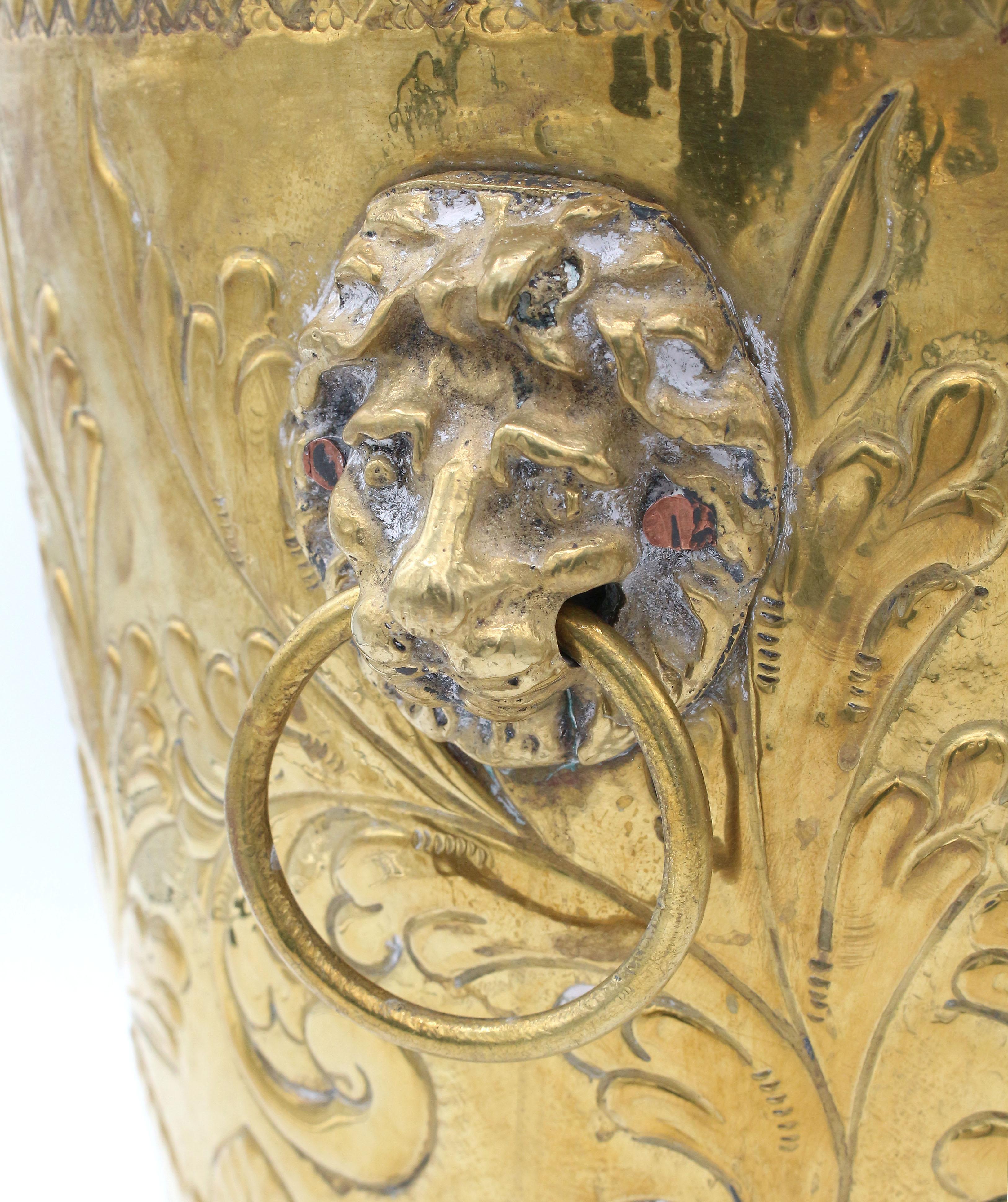 Mid-Late 19th Century Dutch Brass Jardiniere 4