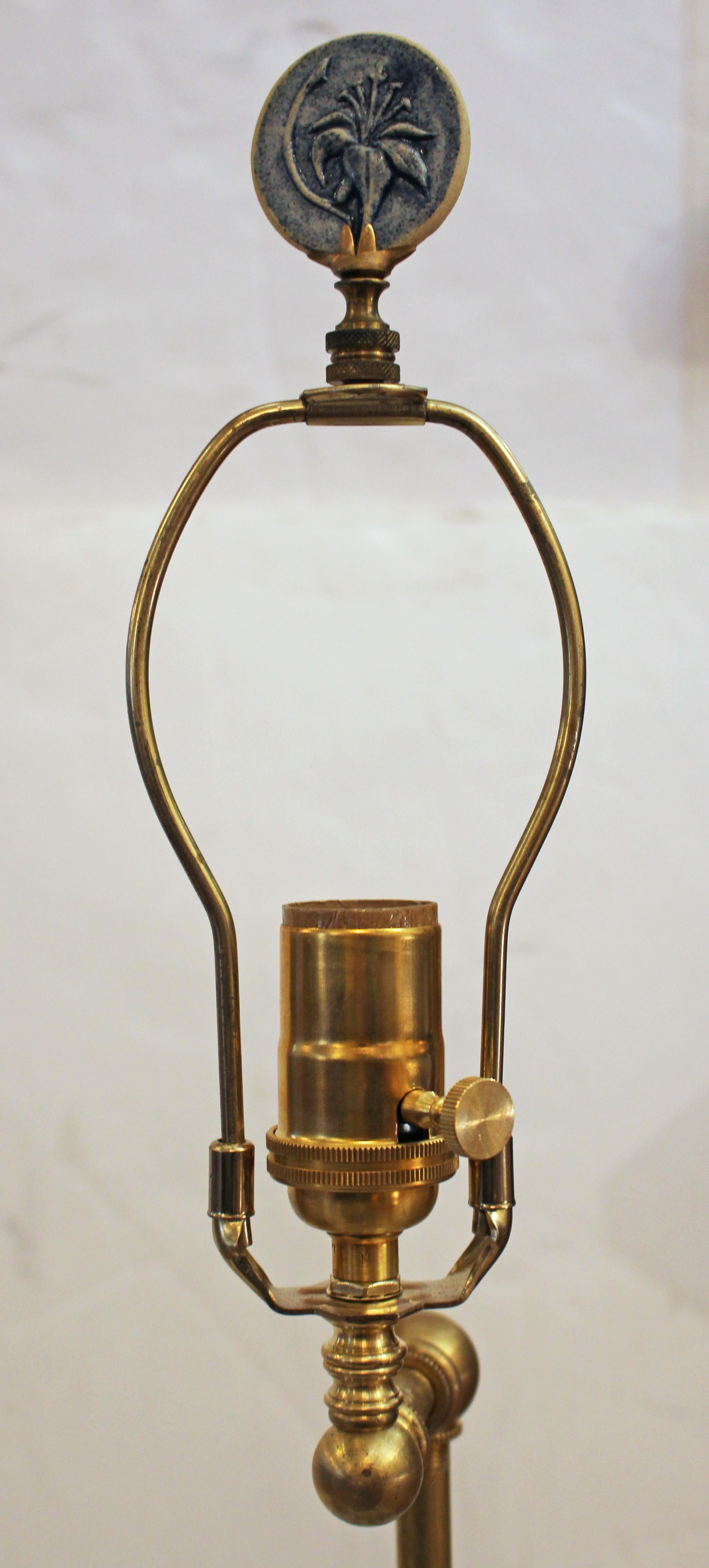 Pareja de Chenets Franceses de Bronce Montados como Lámparas de Mediados del Siglo XIX en venta 3