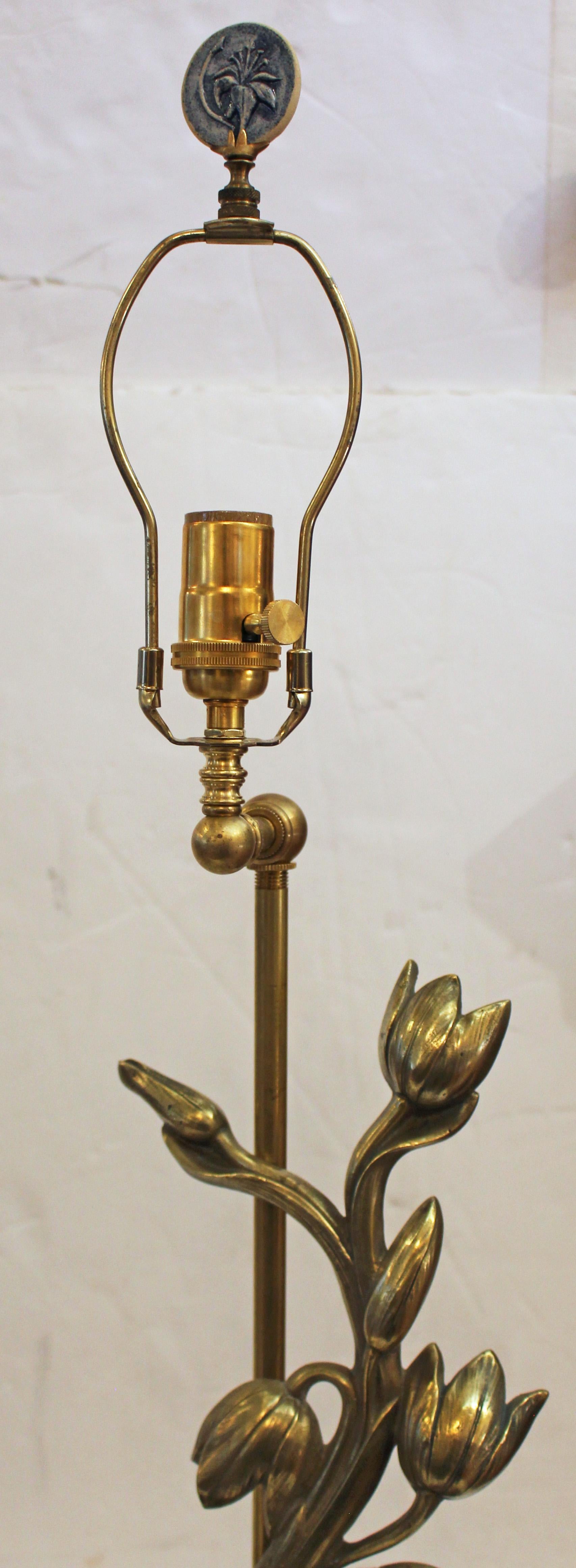 Pareja de Chenets Franceses de Bronce Montados como Lámparas de Mediados del Siglo XIX en venta 4