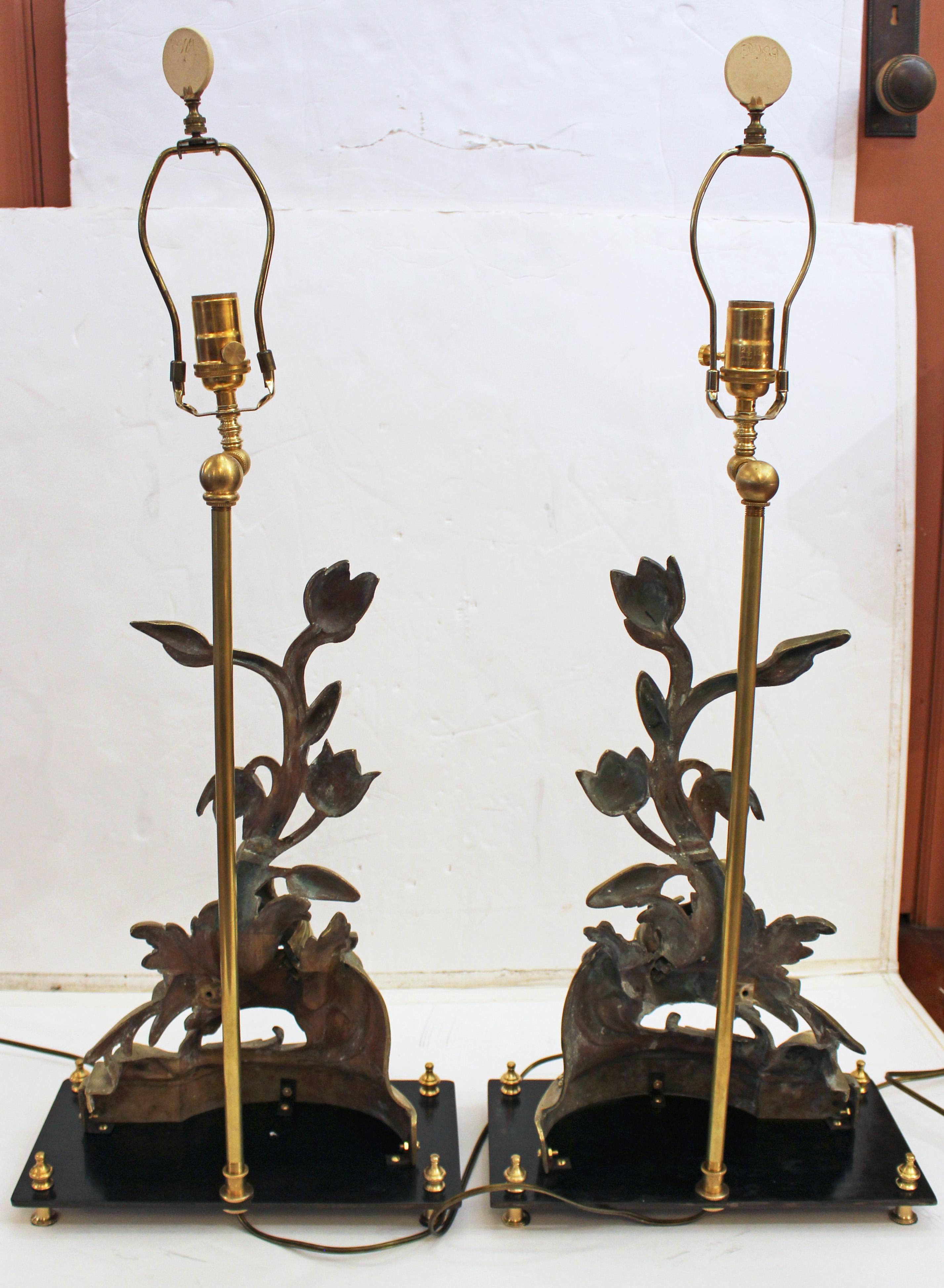 Pareja de Chenets Franceses de Bronce Montados como Lámparas de Mediados del Siglo XIX siglo XIX en venta